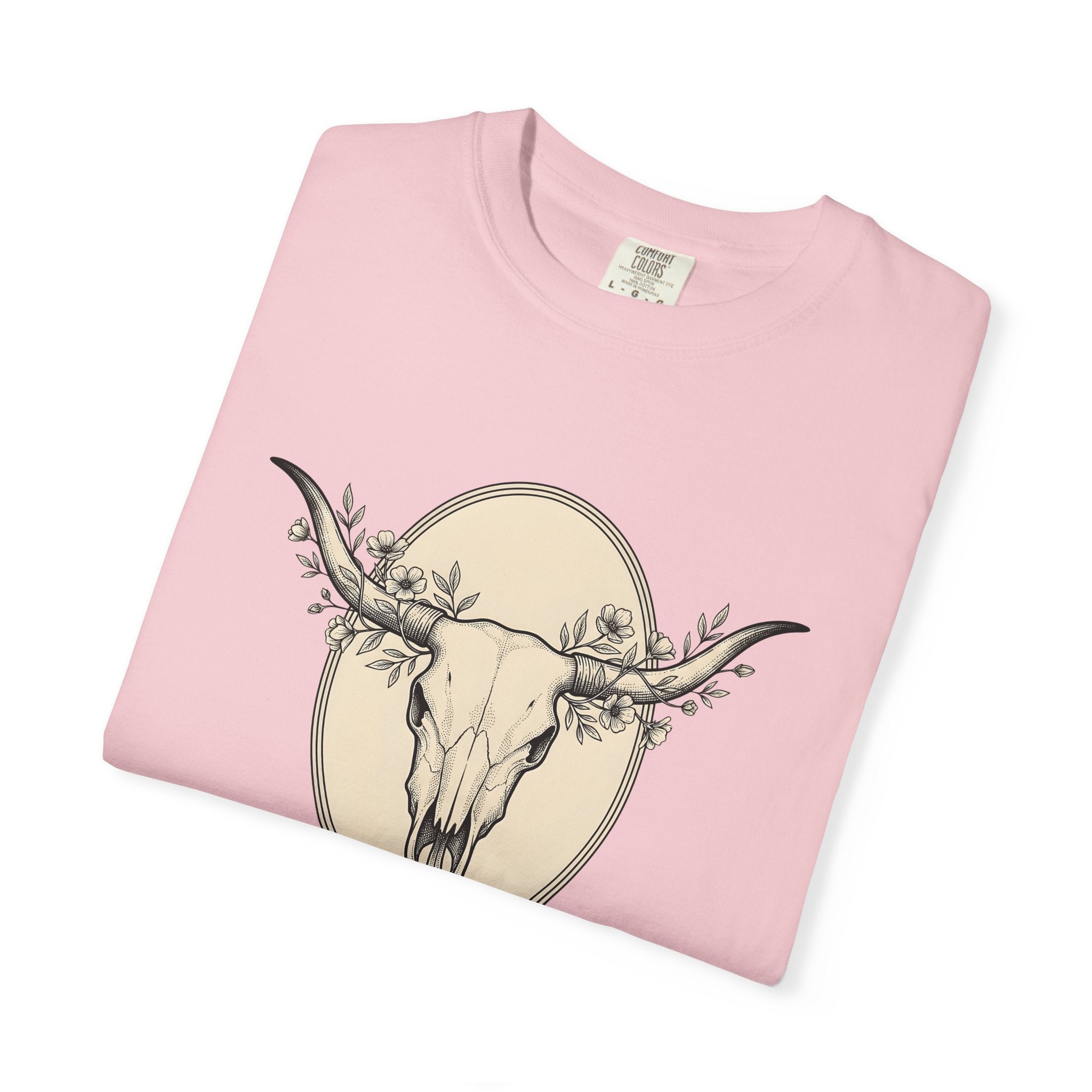 Cow Skull Shirt Cowgirl Cowboy Gift Women Southwestern Tee Bull Skull T-Shirt Rodeo Fan Western Tshirt Cowboy Graphic Rustic Meadow Flowers
