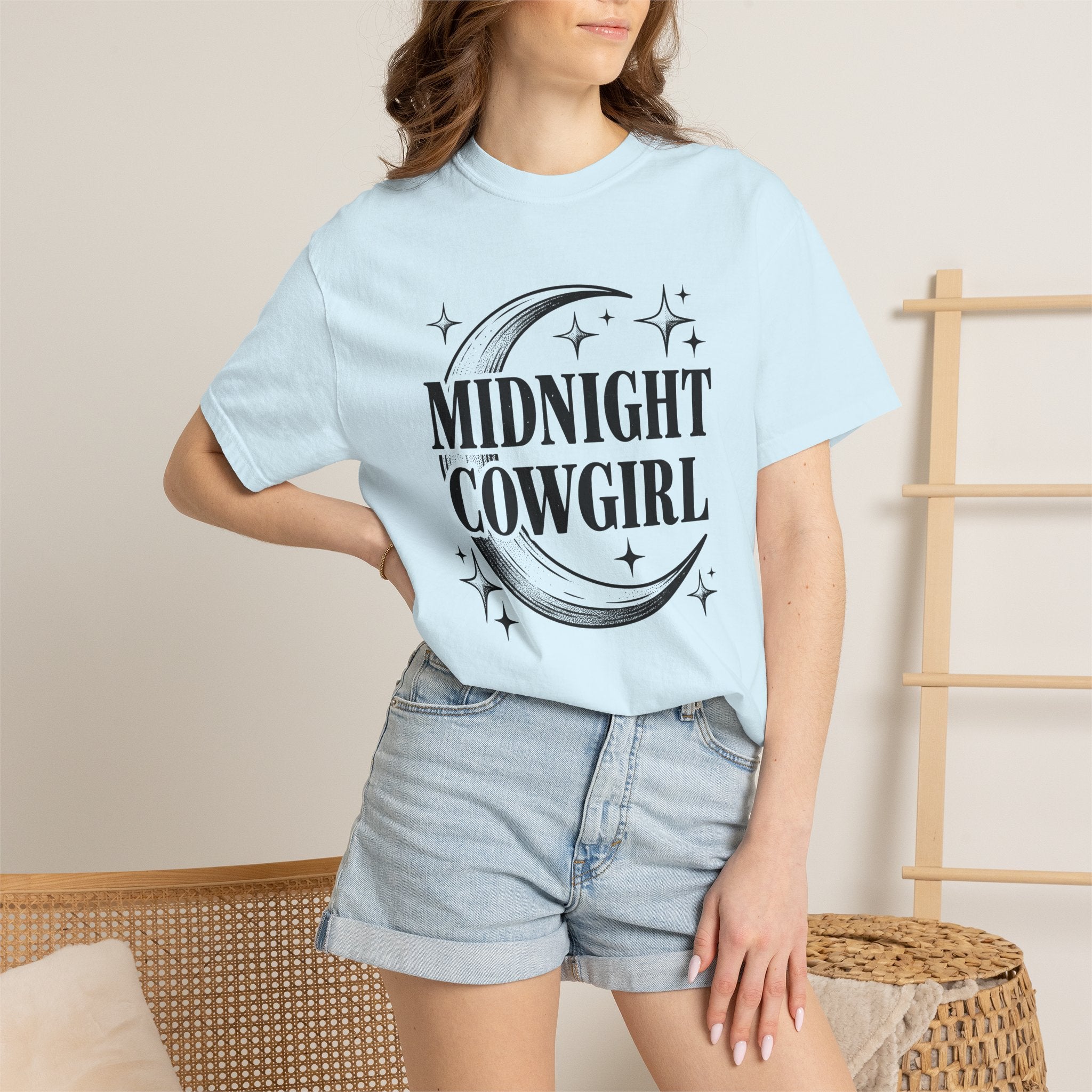 Crescent Moon Shirt Cowgirl Western Wear Gift Women Antique Tee Lunar T-Shirt Rodeo Fan Vintage Tshirt Western Graphic Classic Stars Tshirt