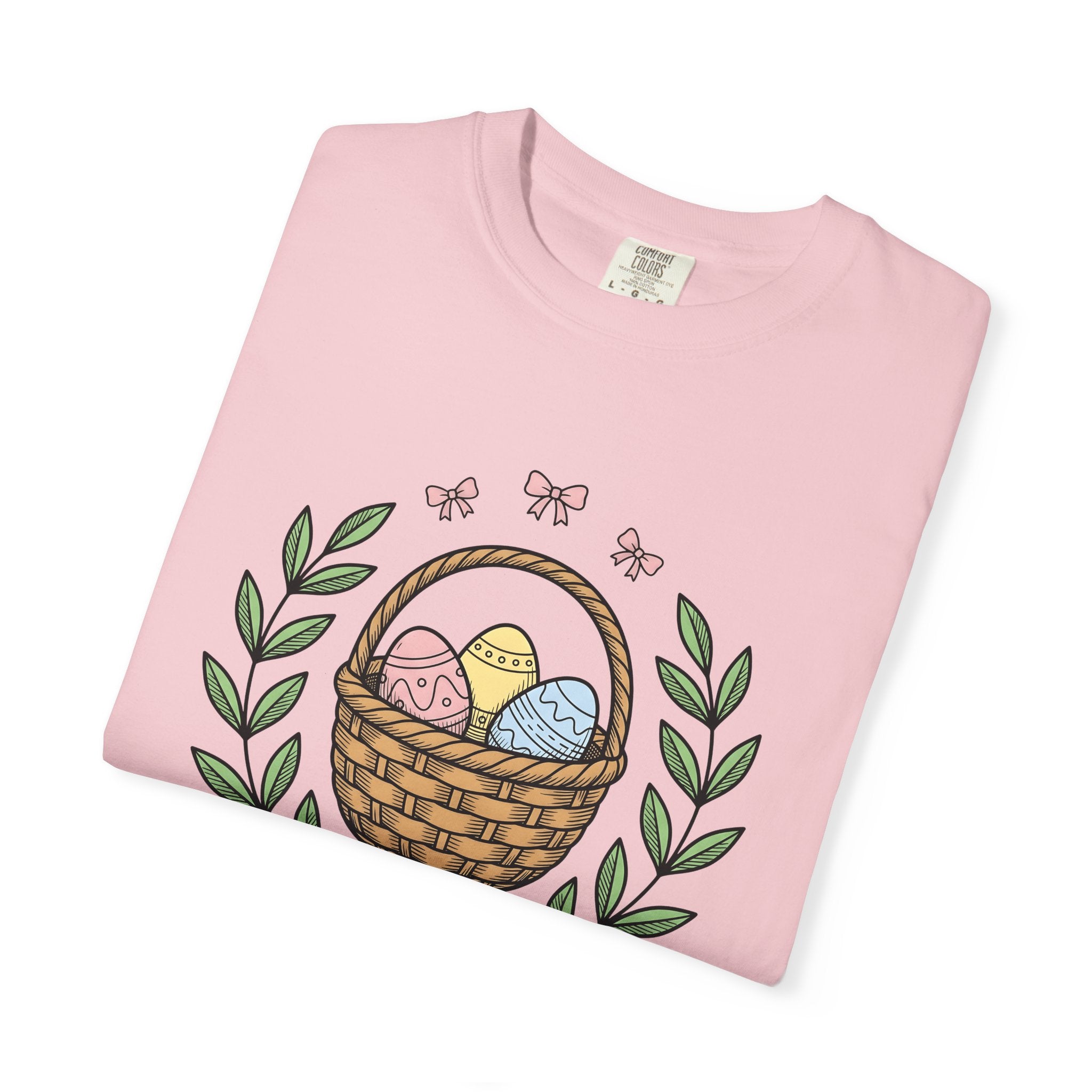 Easter Basket Shirt Easter Holiday Gift Women Hand Drawn Tee Easter Basket T-Shirt Easter Enthusiast Illustrated Graphic Holiday Design