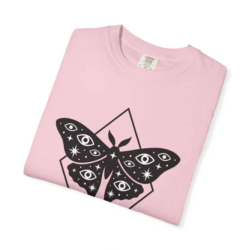 Moth Illustration Shirt Boho Chic Astrology Gift Women Magical Tee Moth T-Shirt Bohemian Fan Mystical Tshirt Zodiac Graphic Simple Sparkles