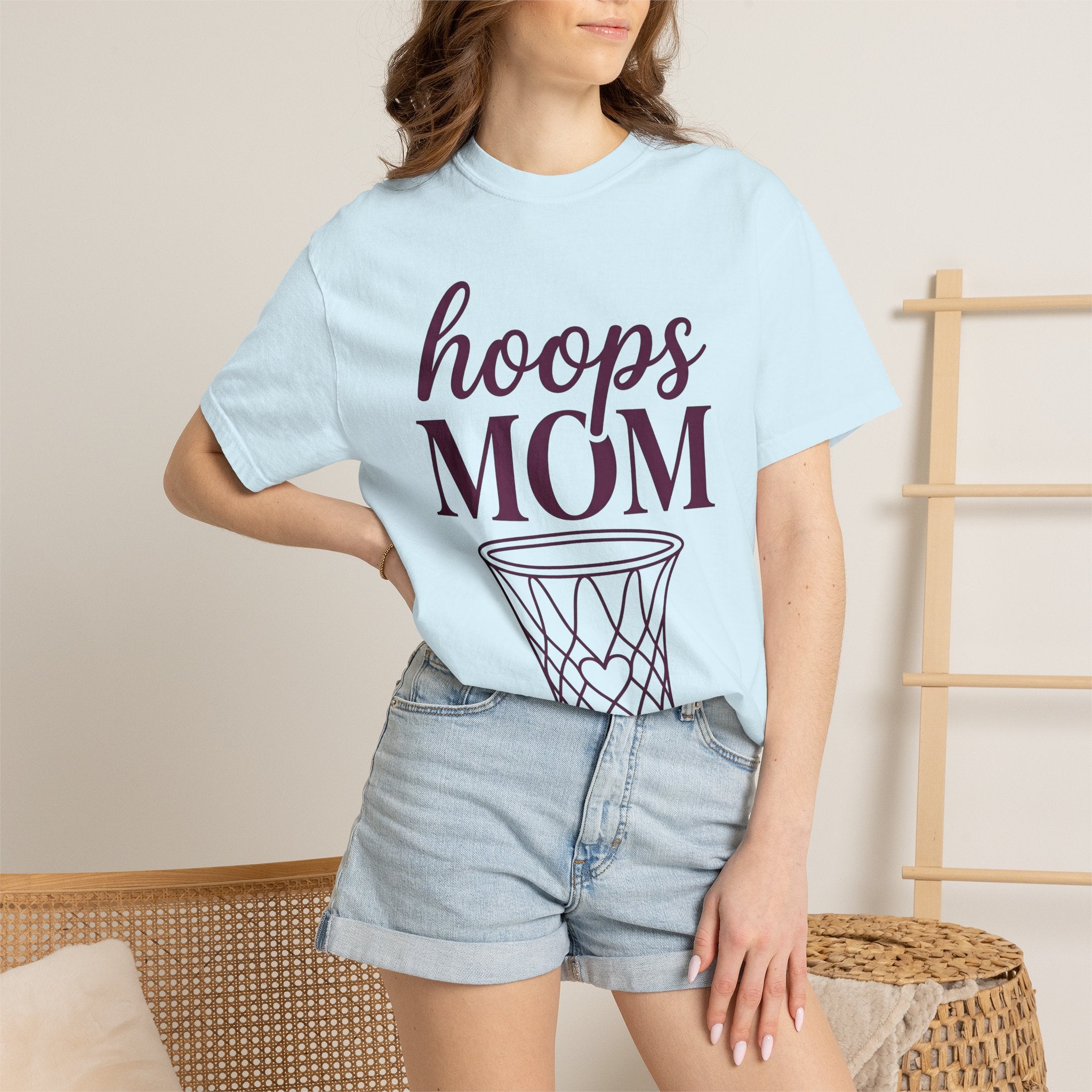 Basketball Hoop Shirt Moms Sports Gift Women Modern Tee Net T-Shirt Mom Fan Athletic Tshirt Sports Graphic Minimal Heart Tshirt