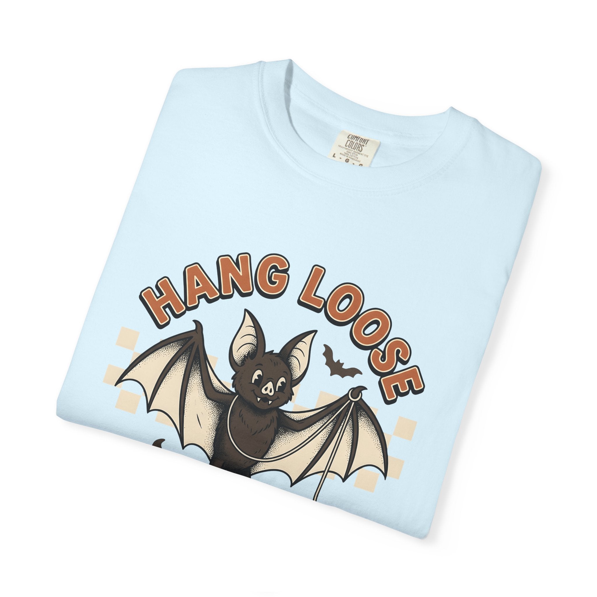 Flying Mammal Sneaker Shirt Halloween Creatures Gift Women Sketch Tee Bat Shoe T-Shirt Horror Fan Drawing Graphic Illustration Old School