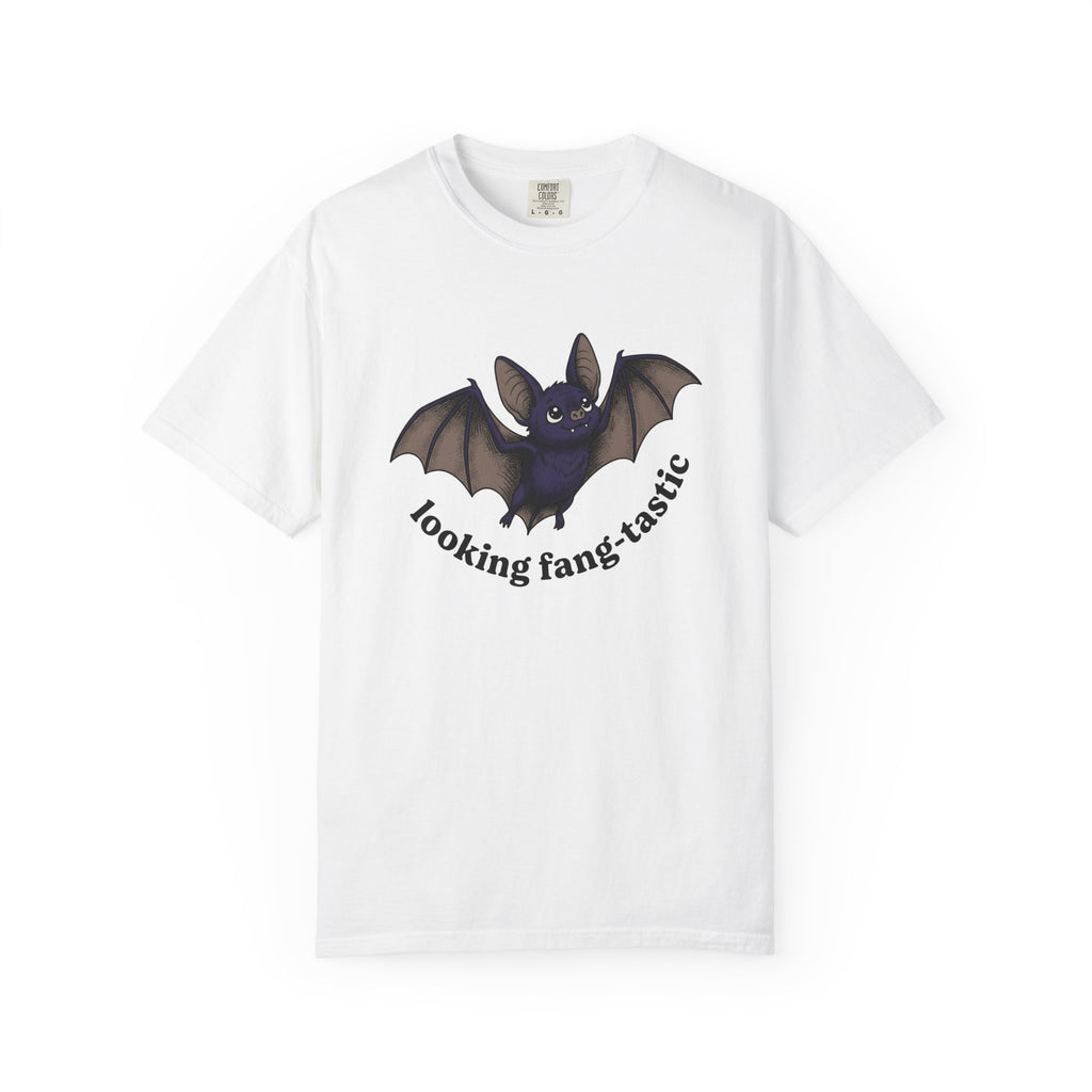 Cute Bat Shirt Funny Animal Gift Women Cartoon Tee Bat T-Shirt Humor Fan Comic Tshirt Creature Graphic Hand Drawn Wings Tshirt