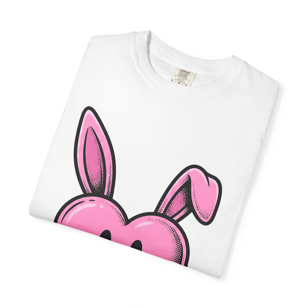 Bunny Heart Shirt Easter Kawaii Gift Women Cartoon Tee Rabbit T-Shirt Easter Fan Cute Tshirt Adorable Illustration Pop Art Smiley Face