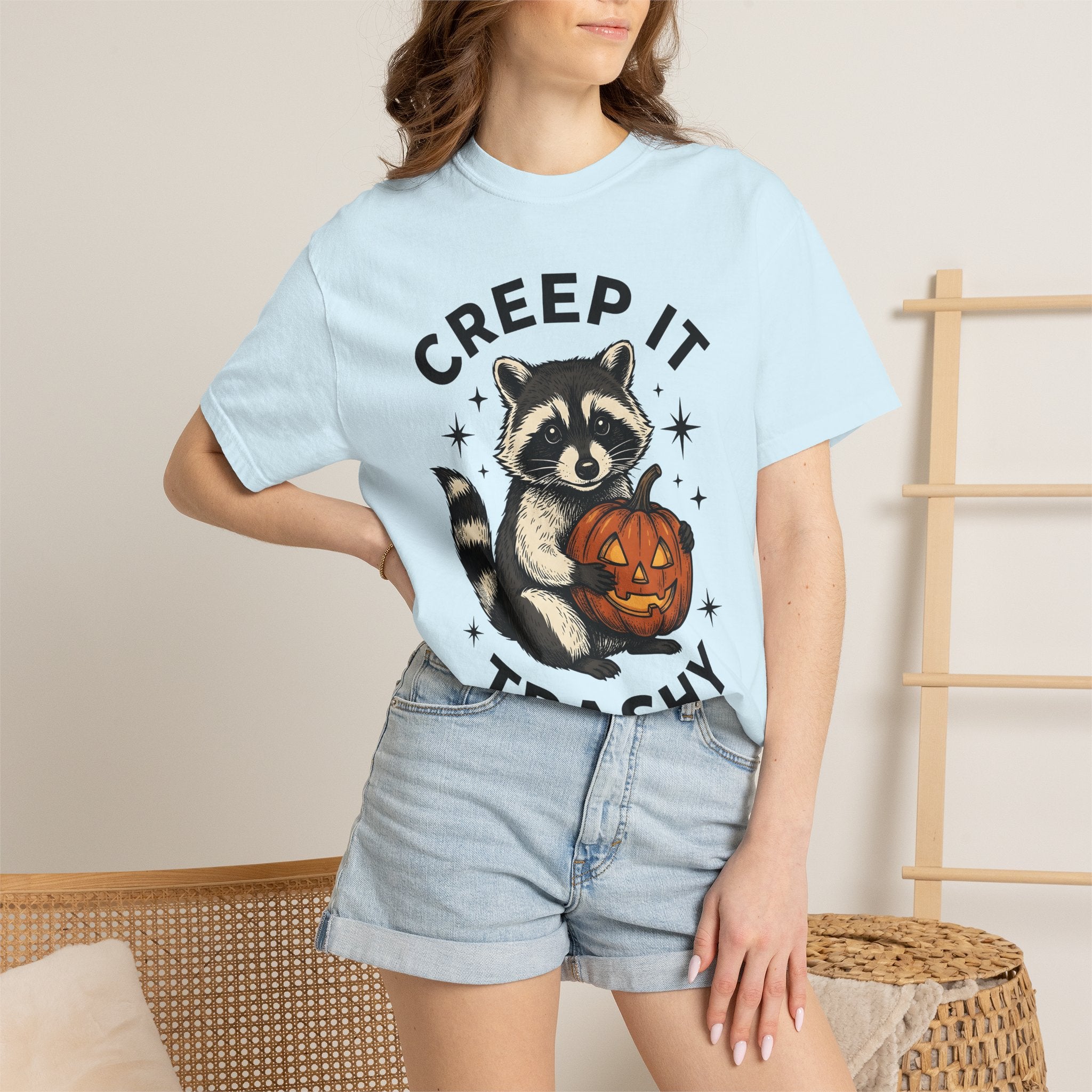 Raccoon Jack-O'-Lantern Shirt Halloween Wildlife Gift Women Retro Tee Pumpkin T-Shirt Halloween Fan Vintage Tshirt Animal Graphic Sketch
