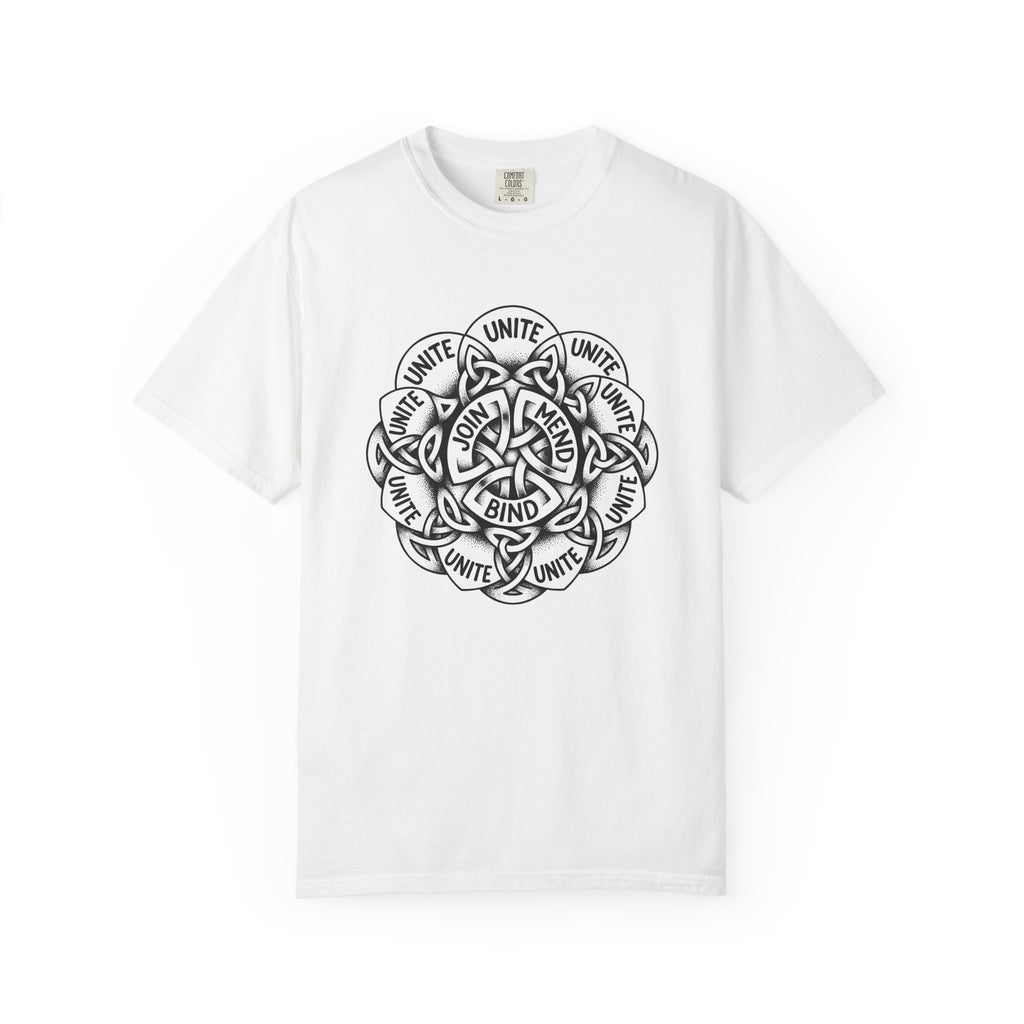 Knotwork Design Shirt Boho Chic Wellness Gift Women Body Art Tee Celtic Art T-Shirt Bohemian Enthusiast Tattoo Art Tshirt Mindfulness