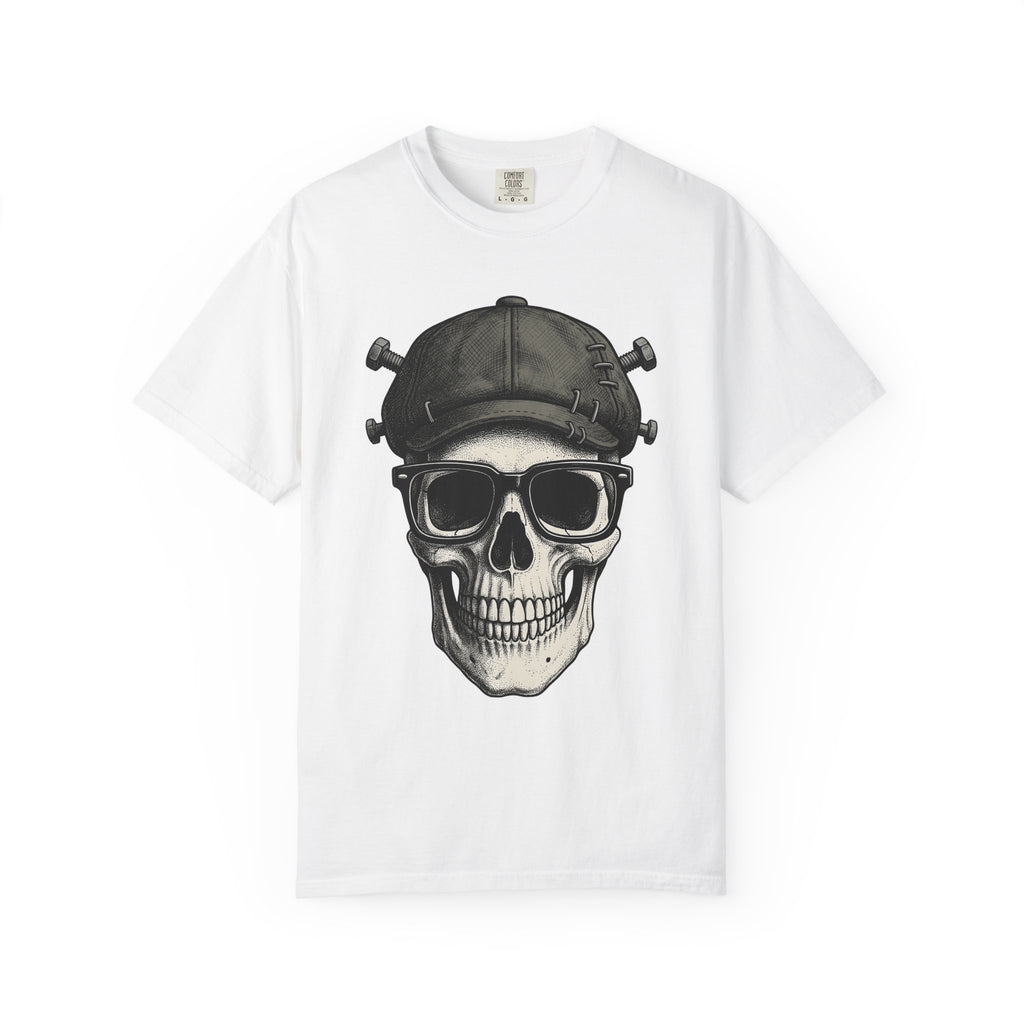 Skull Beanie Shirt Halloween Macabre Gift Women Skin Art Tee Beanie T-Shirt Horror Fan Tattoo Tshirt Dark Graphic Old School Shades Tshirt