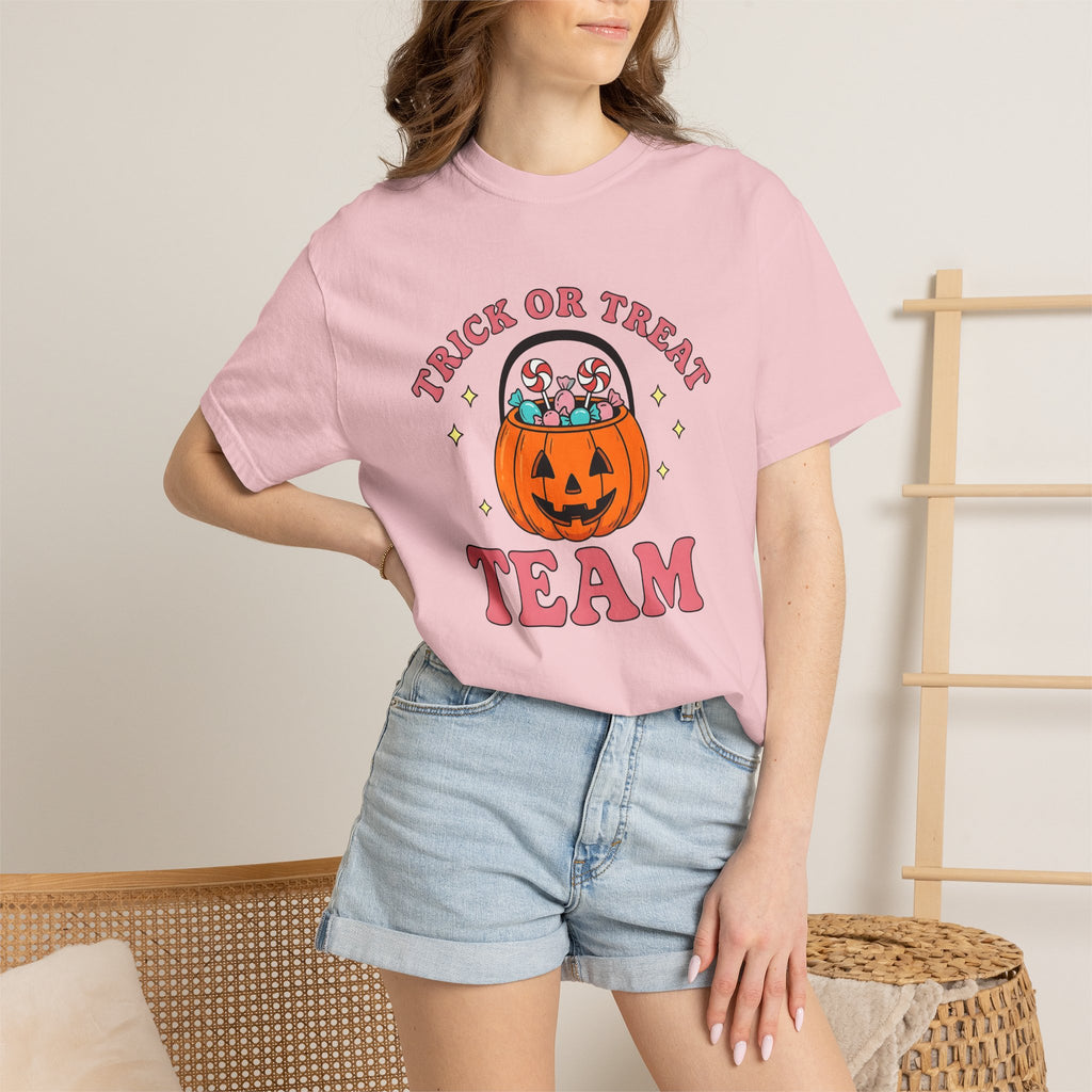 Halloween Candy Bucket Shirt Halloween Gathering Gift Women Sketch Tee Trick Or Treat T-Shirt Halloween Fan Hand Drawn Tshirt Party Graphic