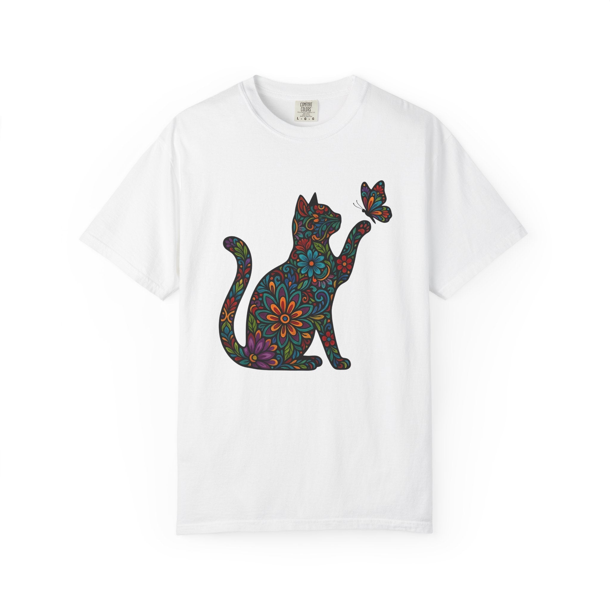 Blossom Kitty Shirt Cat Wildlife Gift Women Rustic Tee Kitten T-Shirt Cat Fan Animal Graphic Wildlife Illustration Cat Enthusiast Rustic