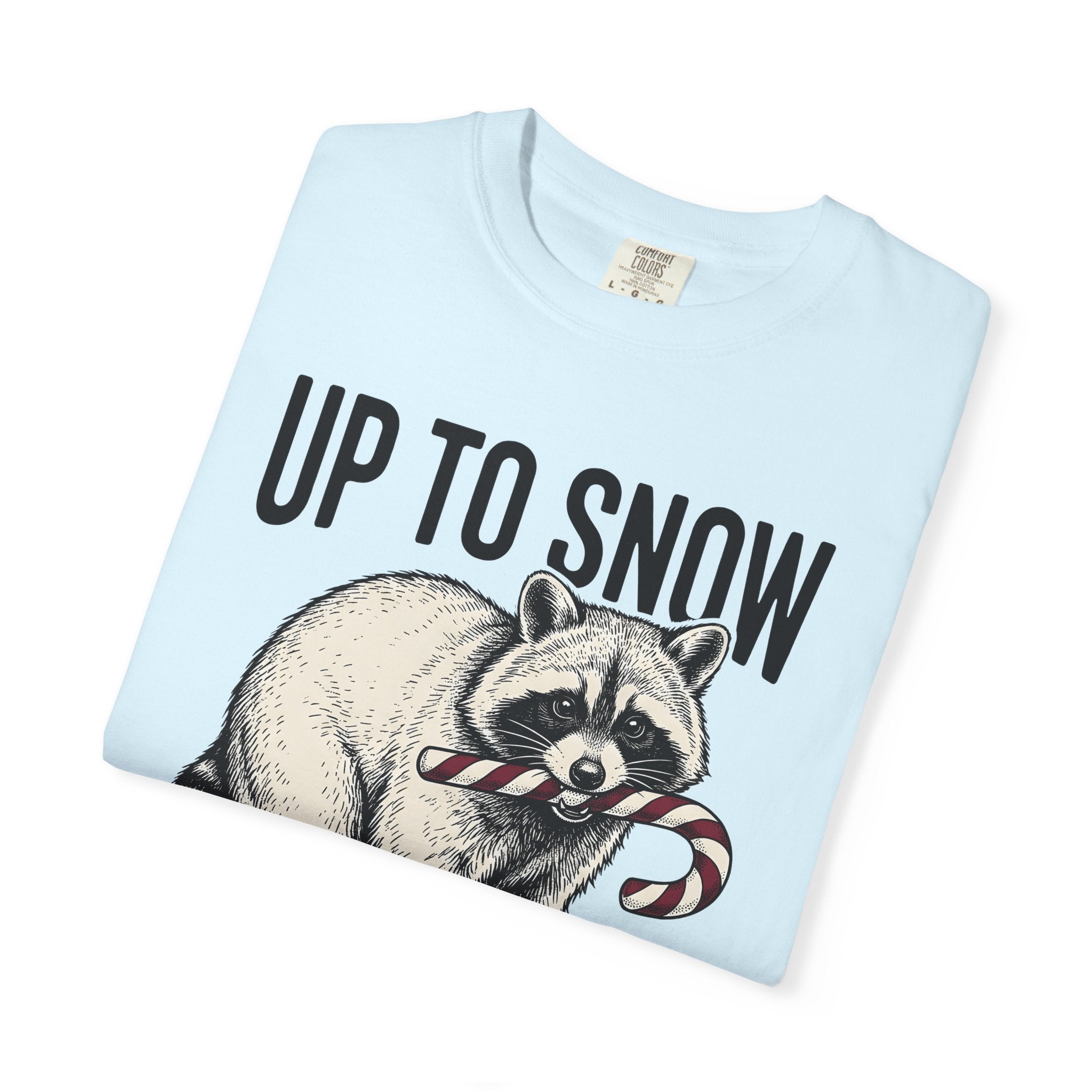Raccoon Candy Cane Shirt Holiday Animal Gift Women Vintage Tee Trash Panda T-Shirt Christmas Fan Retro Tshirt Wildlife Graphic Hand Drawn