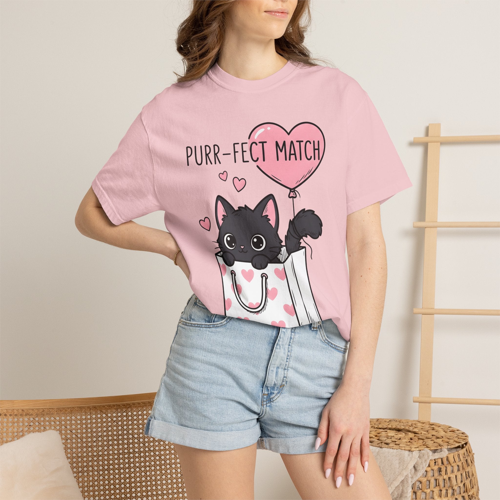 Black Cat Shirt St. Valentines Day Animals Gift Women Whimsical Tee Kitty T-Shirt Valentines Fan Cartoon Tshirt Creature Graphic Line Art