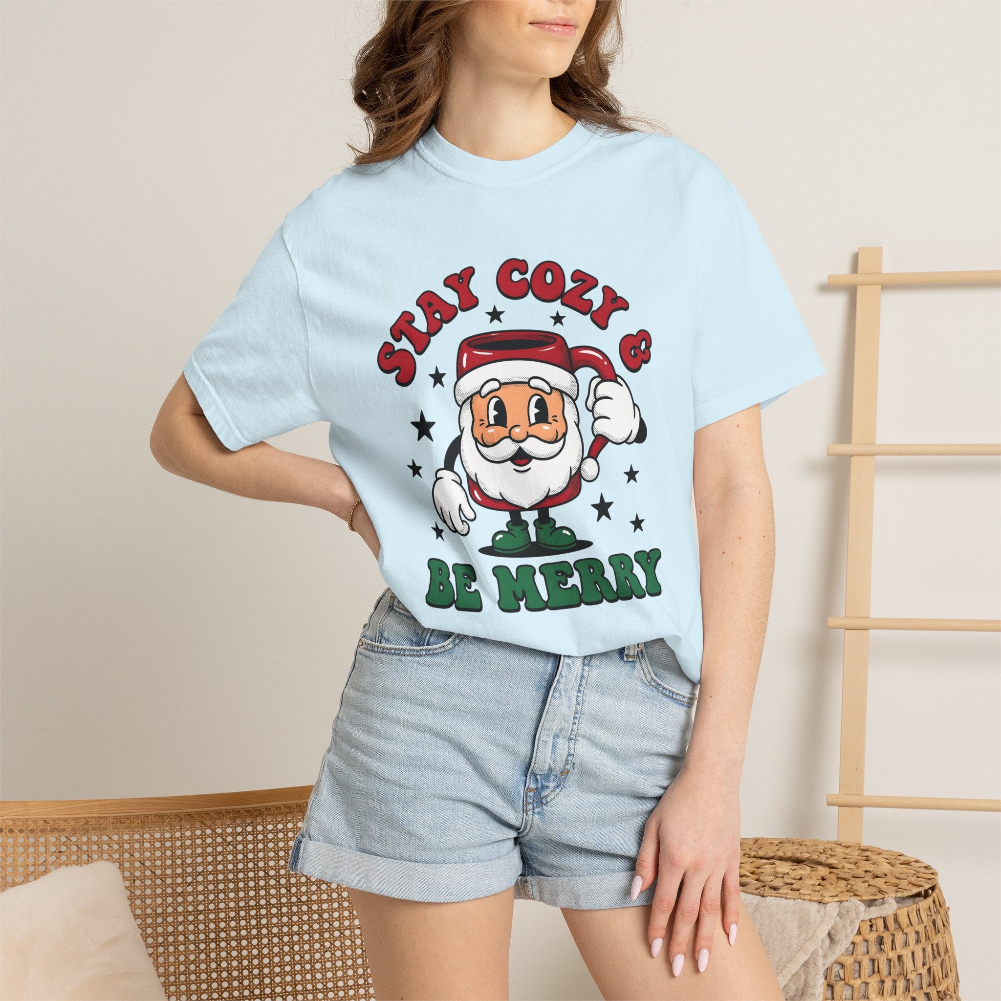 Santa Mug Shirt Christmas Coffee Gift Women Cartoon Tee Mug T-Shirt Christmas Fan Coffee Tshirt Caffee Graphic Retro Stars Tshirt