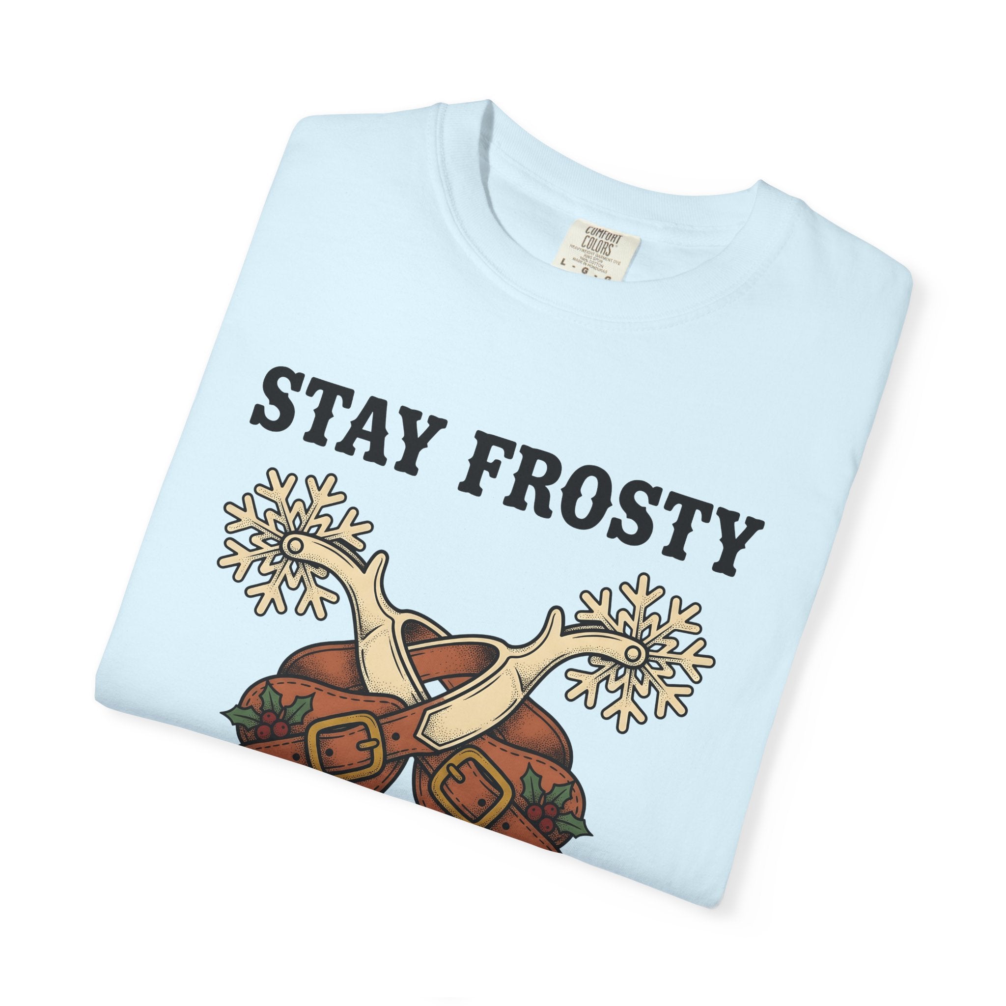 Snowflake Pistols Shirt Christmas Cowboy Gift Women Vintage Tee Gunslinger T-Shirt Xmas Fan Retro Tshirt Rodeo Graphic Western Holly Tshirt