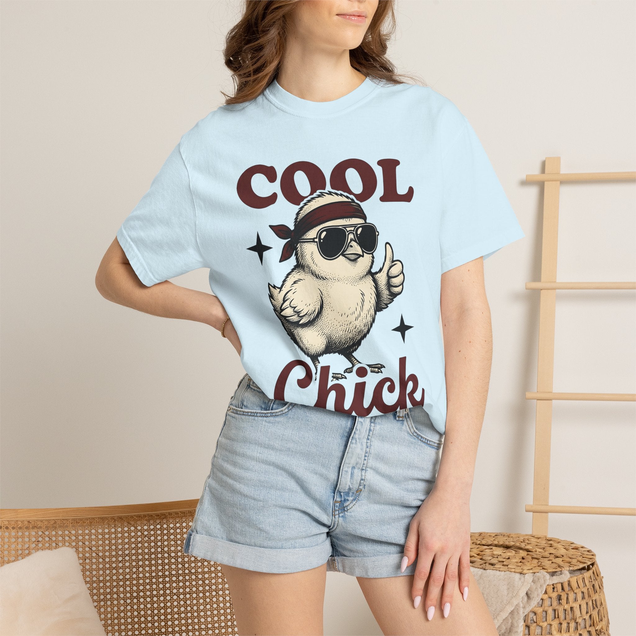 Small Chick Eyewear Shirt Easter Pets Gift Women Farmhouse Tee Glasses T-Shirt Easter Fan Sunglasses Tshirt Pet Graphic Heritage Glitter