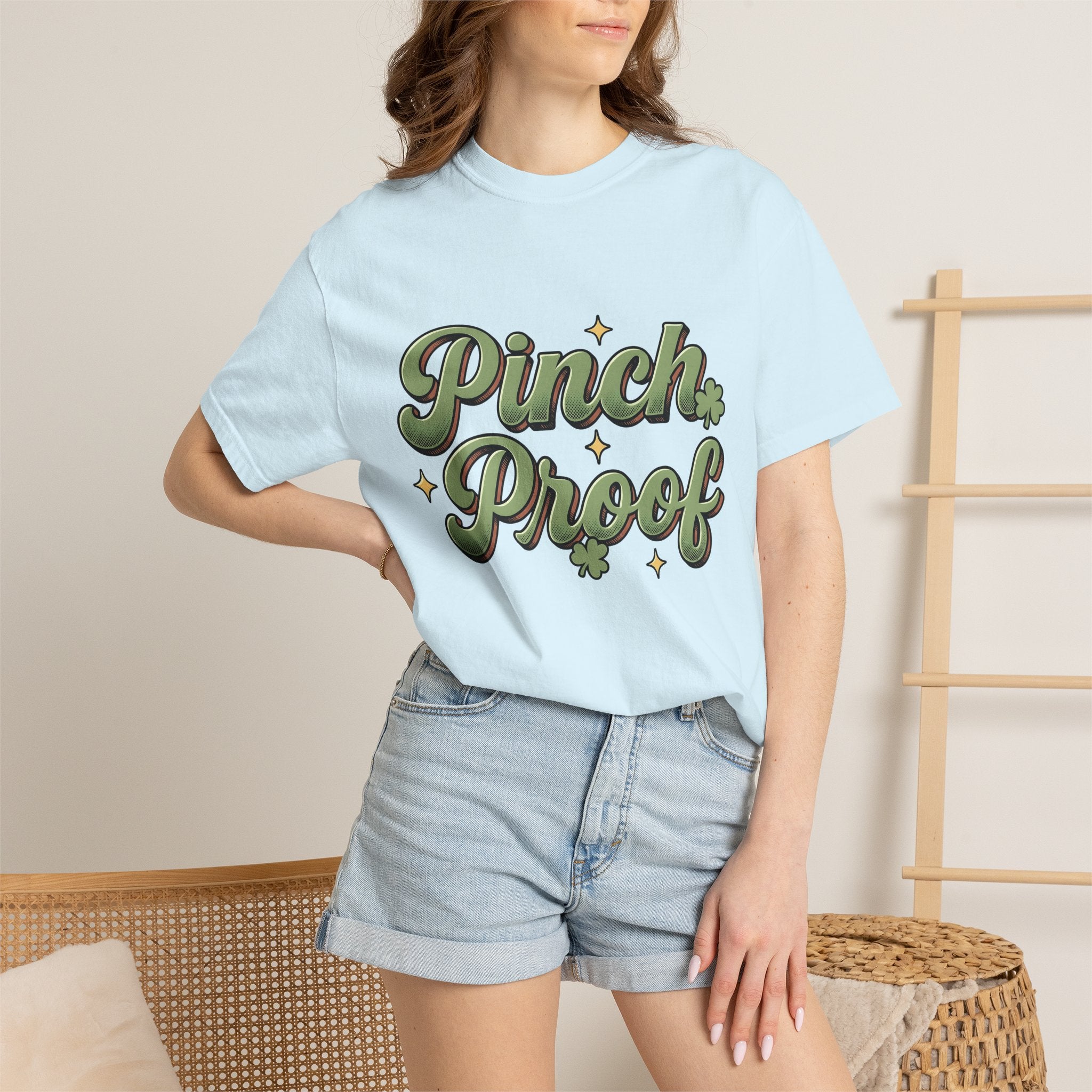 Clover Design Shirt St. Patrick's Day Seasonal Gift Women Classic Tee Shamrock T-Shirt Luck Fan Vintage Tshirt Holiday Graphic Distressed