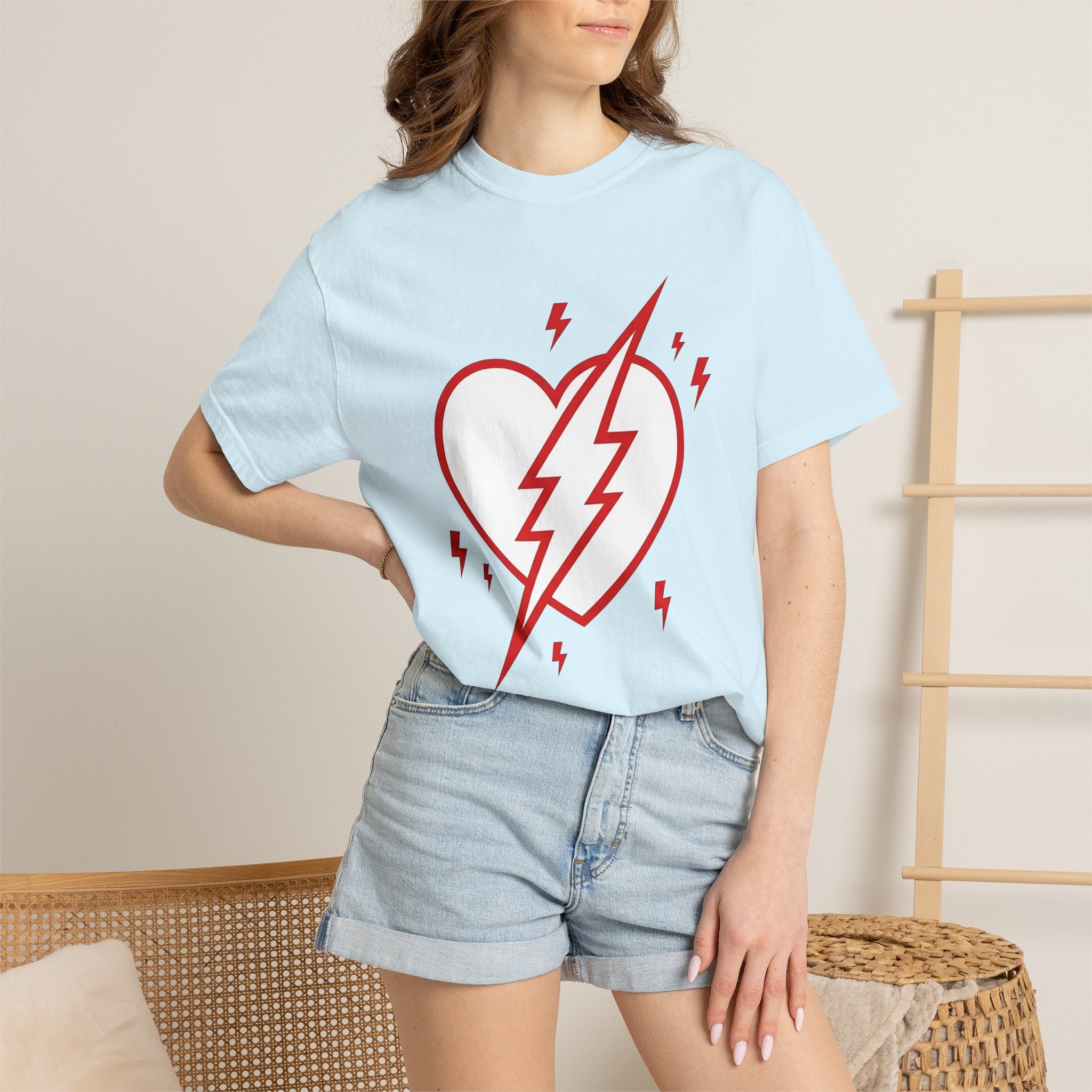 Love Heart Shirt Valentine's Day Romance Gift Women Simple Tee Heart T-Shirt Valentine Fan Minimalist Tshirt Amour Graphic Strong Flash