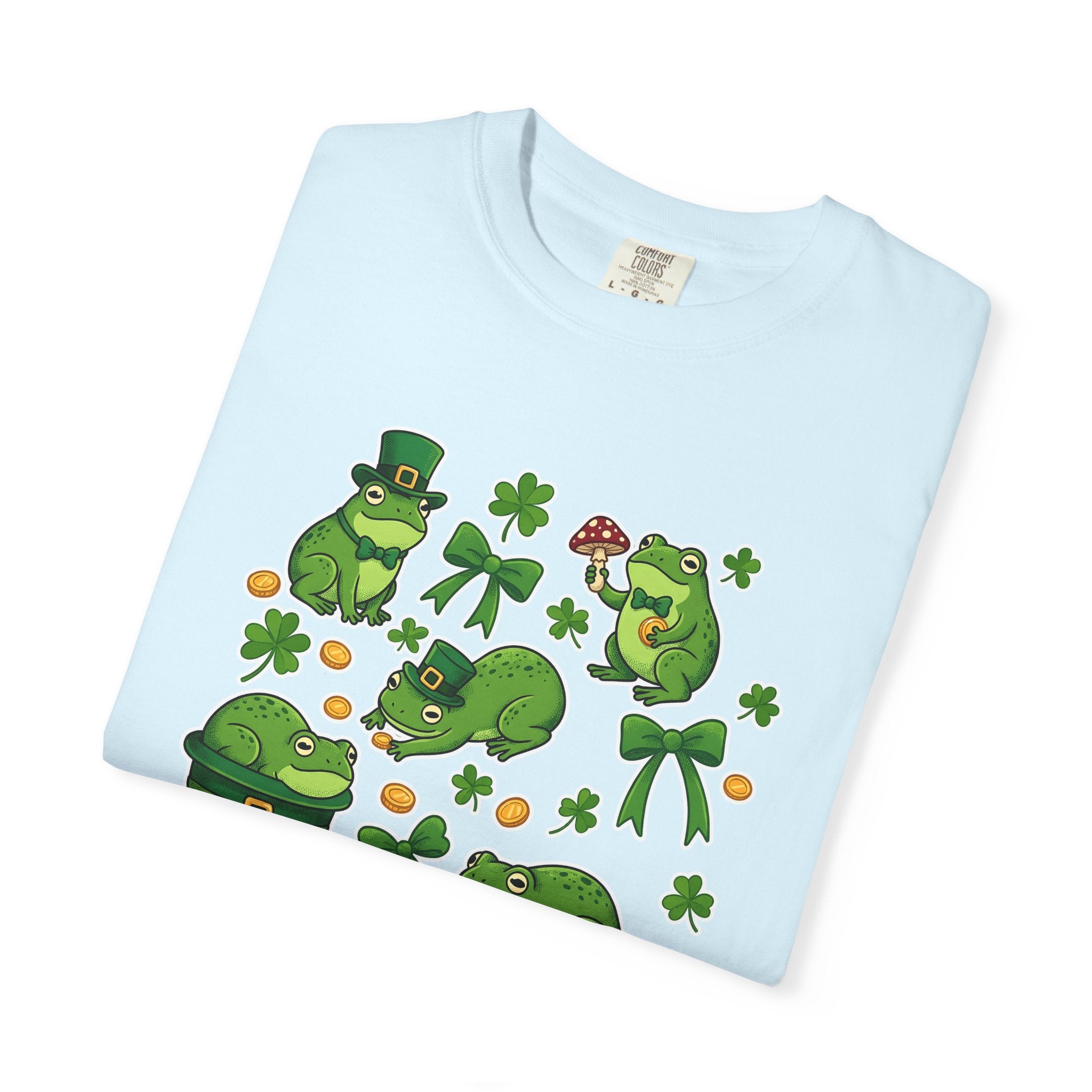 Frog Illustration Shirt St Patrick's Day Wildlife Gift Women Cute Tee Toad T-Shirt Luck Fan Kawaii Tshirt Animal Graphic Comic Clover Tshirt
