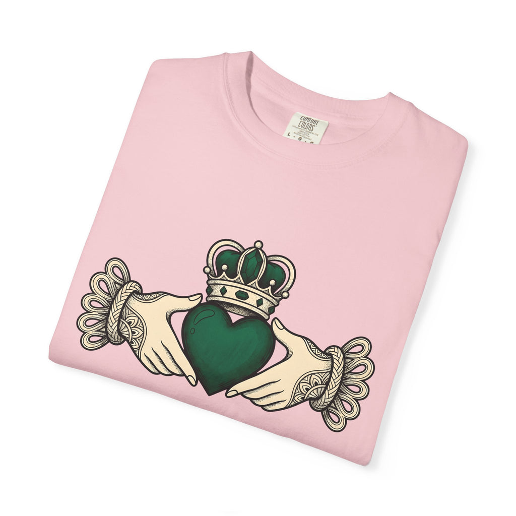 Claddagh Ring Shirt St Patrick's Day Celtic Gift Women Classic Tee Claddagh T-Shirt Irish Fan Claddagh Tshirt Celtic Graphic Retro Tiara