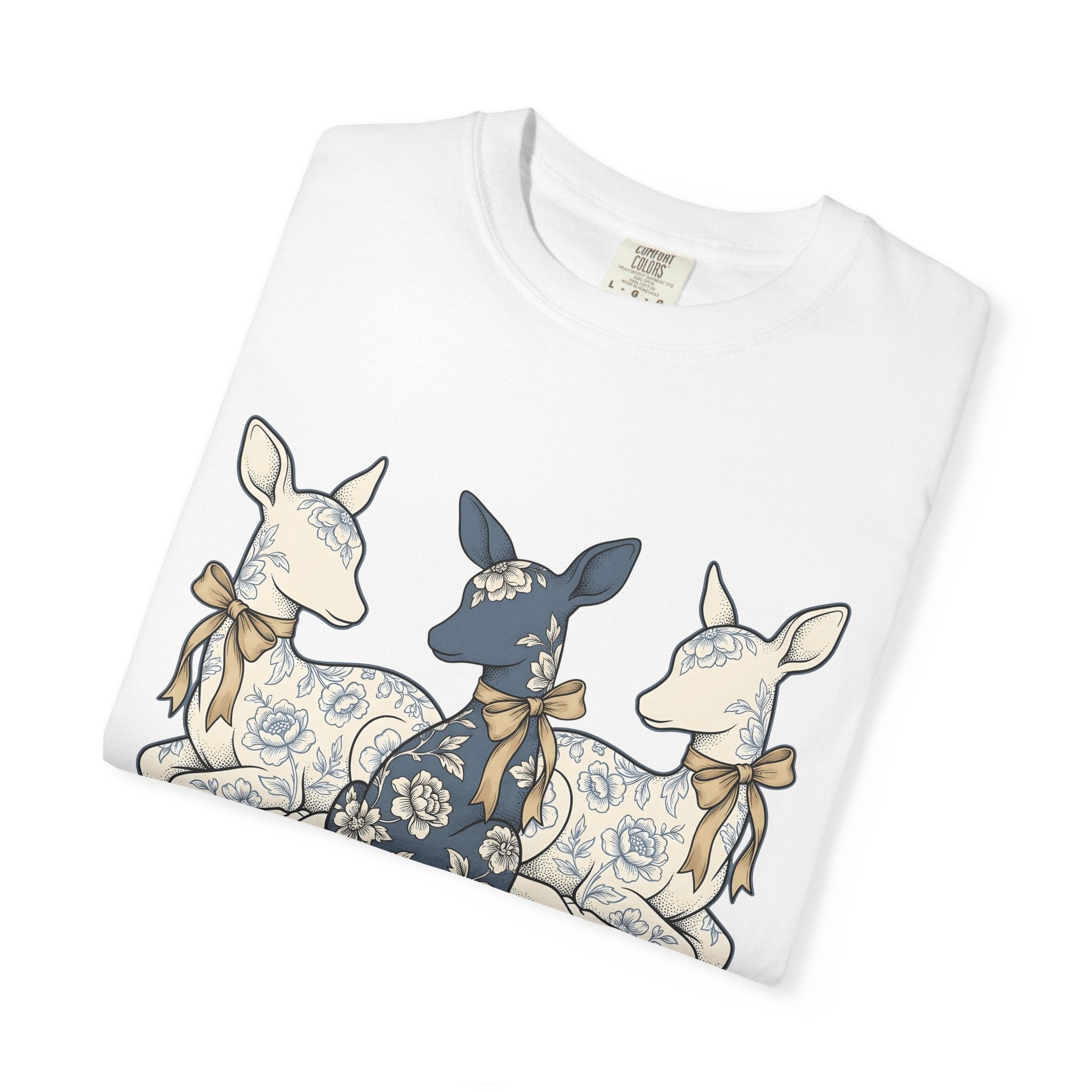 Floral Deer Shirt Animals & Flowers Woodland Gift Women Vintage Tee Fawn T-Shirt Wildlife Fan Retro Tshirt Forest Graphic Hand Drawn Ribbon