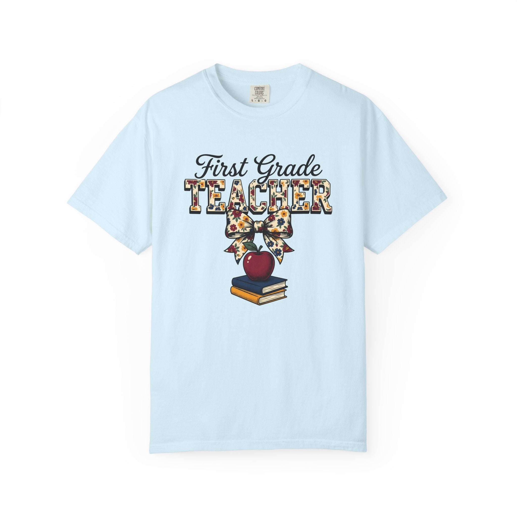 Apple Books Bow Shirt Teacher School Gift Women Floral Tee Book T-Shirt Educator Enthusiast Botanical Tshirt Classroom Graphic Retro Stacked