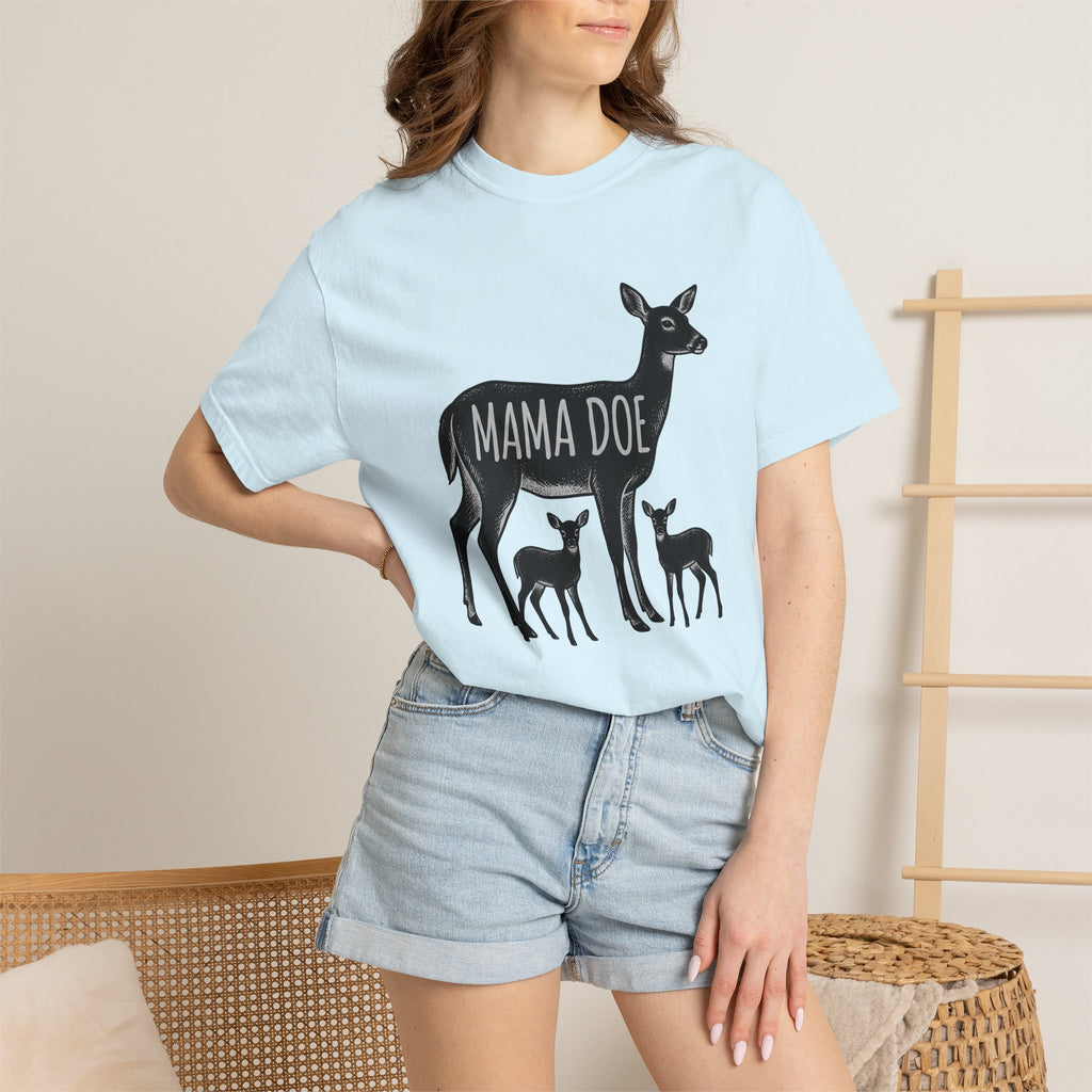 Doe Family Shirt Moms Wildlife Gift Women Retro Tee Deer Family T-Shirt Motherhood Fan Vintage Tshirt Wildlife Graphic Sketch Baby Deer