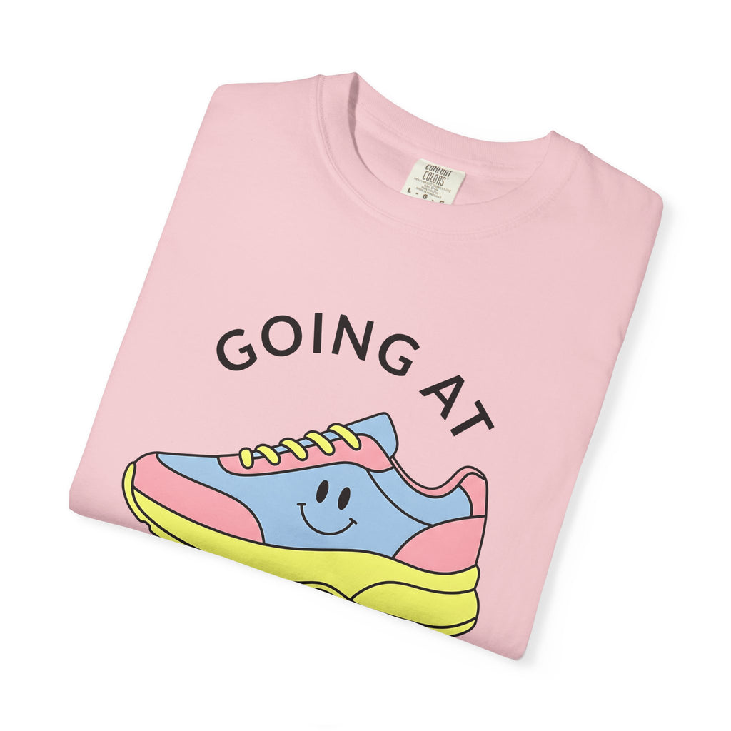 Athletic Sneaker Shirt Sports Workout Gift Women Comic Tee Sneakers T-Shirt Athlete Enthusiast Cartoon Tshirt Fitness Graphic Simple Happy