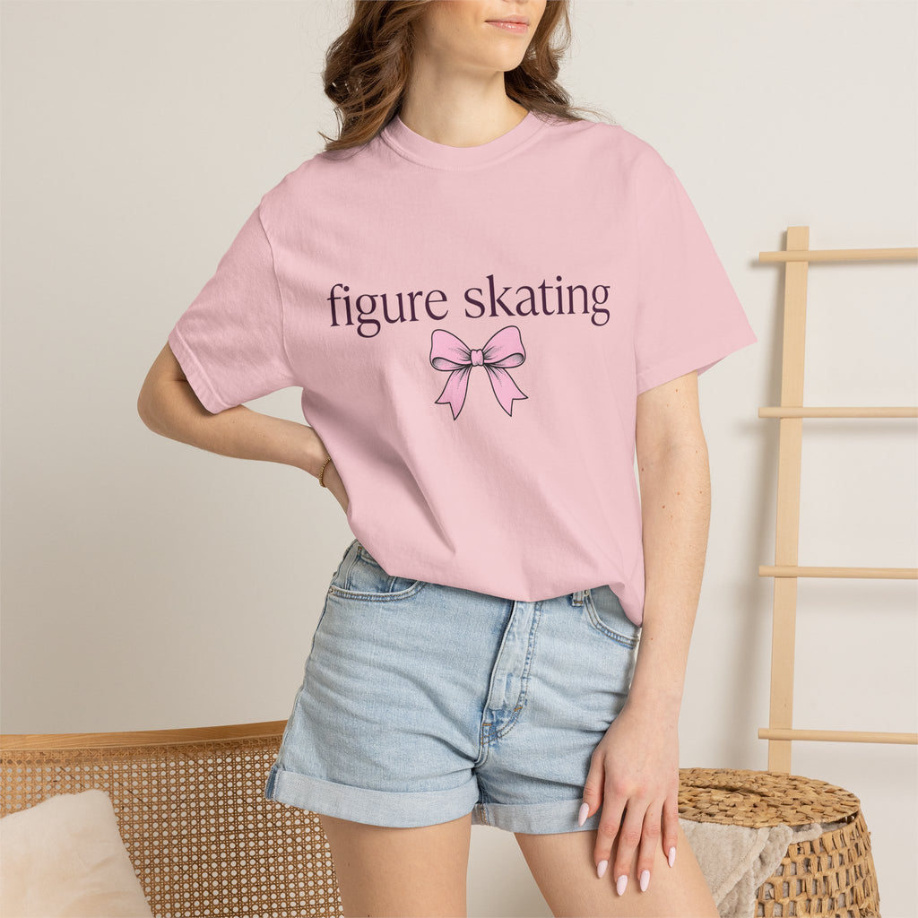 Rose Bow Shirt Figure Skating Competitor Gift Women Charming Tee Bow T-Shirt Skater Enthusiast Ribbon Tshirt Athlete Graphic Clean Sport