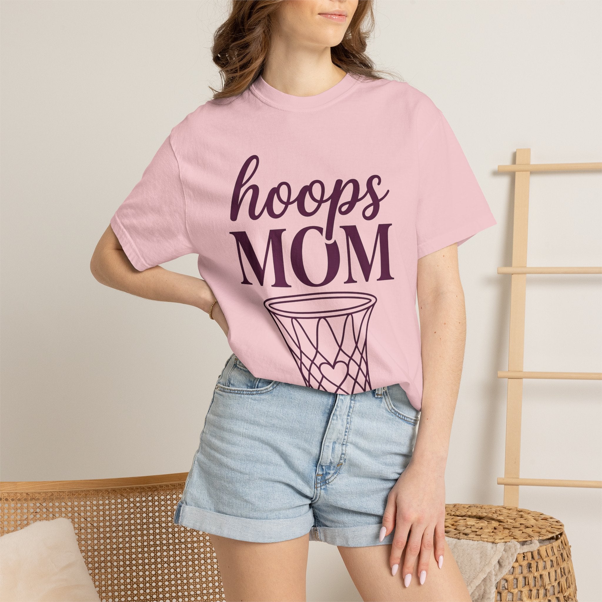Basketball Hoop Shirt Moms Sports Gift Women Modern Tee Net T-Shirt Mom Fan Athletic Tshirt Sports Graphic Minimal Heart Tshirt