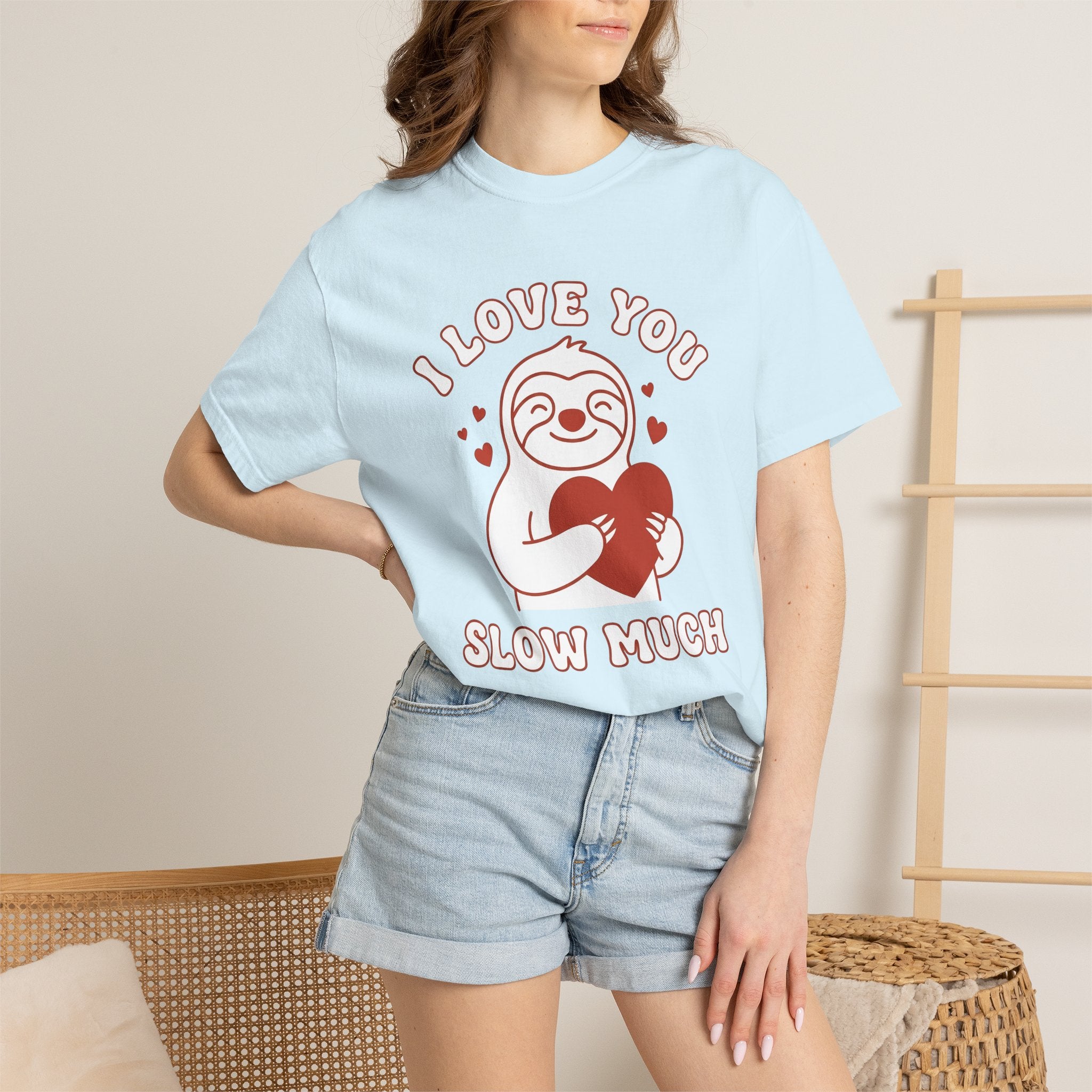 Sloth Heart Shirt St. Valentine's Day Animal Gift Women Cute Tee Heart T-Shirt Valentine Fan Adorable Tshirt Creature Graphic Minimalist