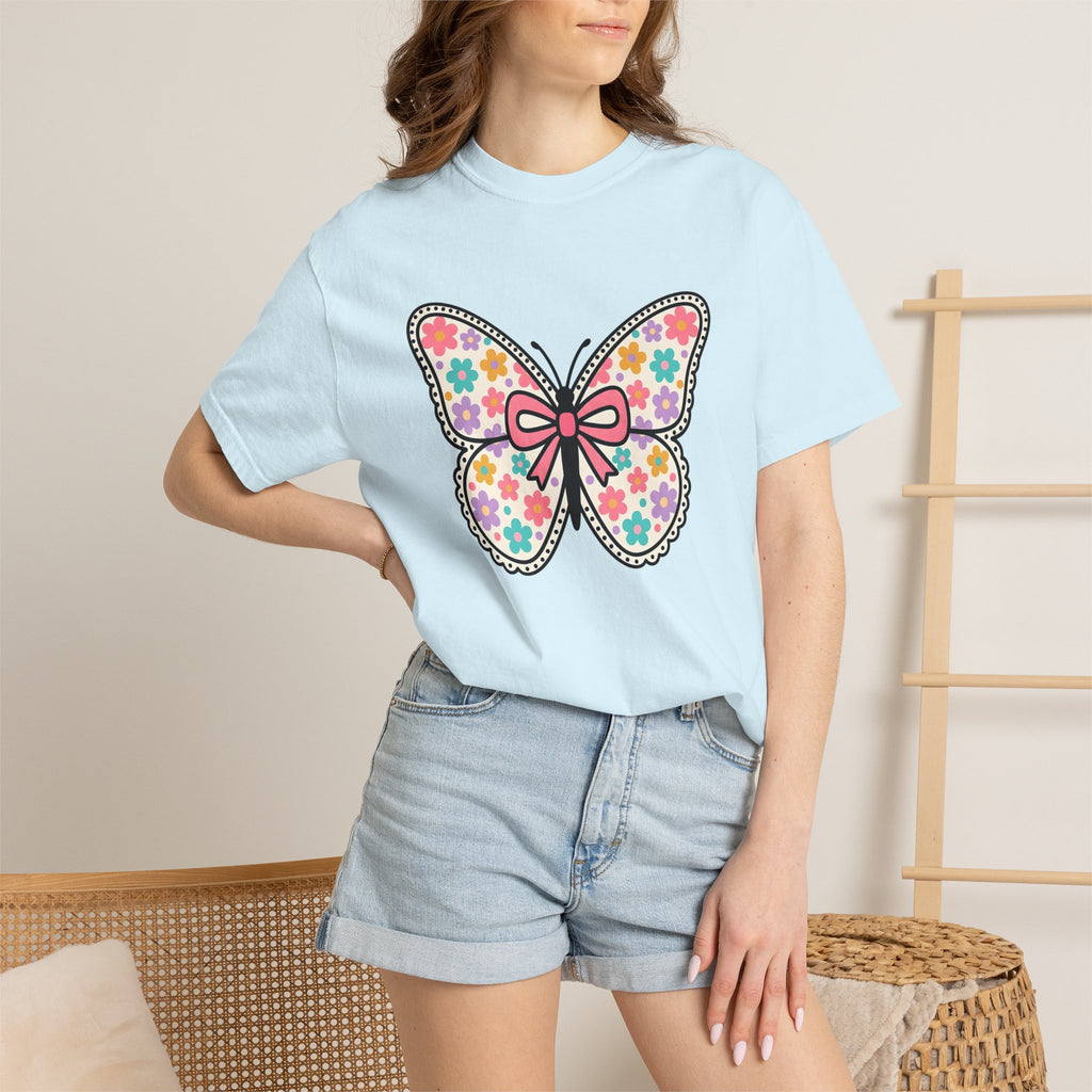 Butterfly Illustration Shirt Easter Garden Gift Women Adorable Tee Butterfly T-Shirt Spring Fan Cute Tshirt Yard Graphic Muted Tones