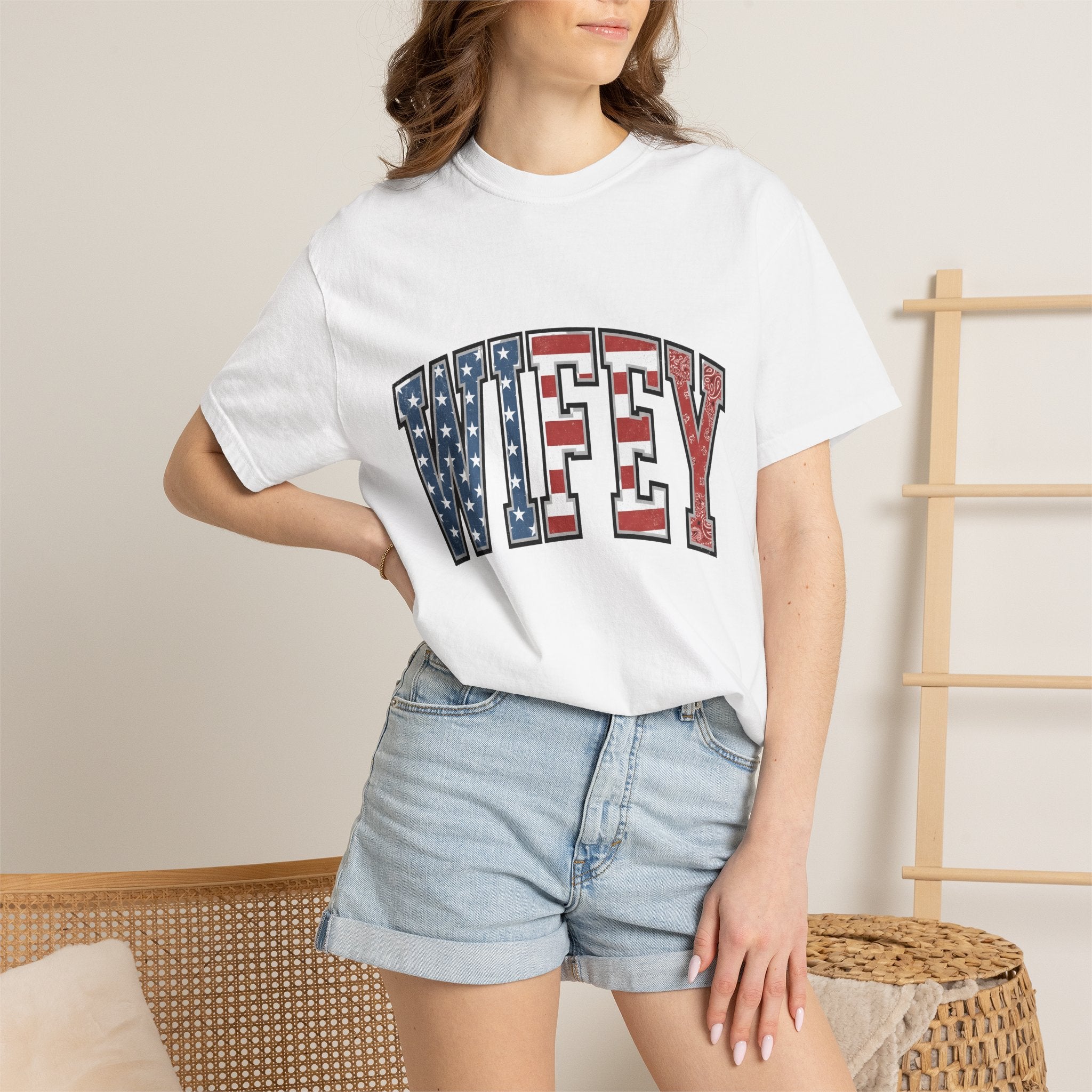 American Flag Lettering Shirt America/4th Of July Spouse Gift Women Grunge Tee Typography T-Shirt Patriot Fan Distressed Tshirt Husband