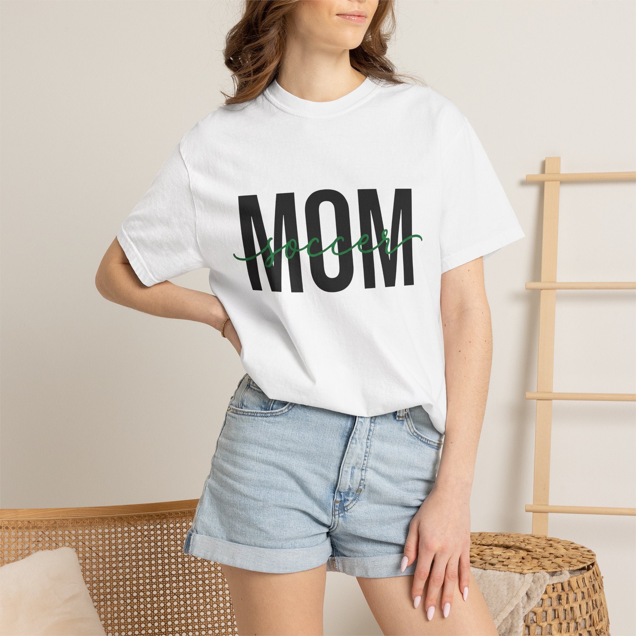Mom Text Graphic Shirt Soccer Mom Family Gift Women Modern Tee Mom T-Shirt Soccer Fan Trendy Tshirt Family Graphic Minimalist Script Accent