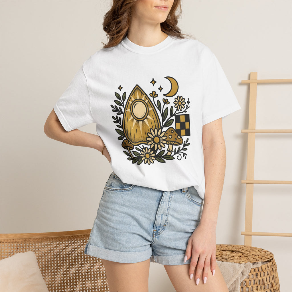 Spirit Board Flowers Shirt Boho Chic Astrology Gift Women Primitive Tee Ouija Flowers T-Shirt Bohemian Enthusiast Naive Tshirt Zodiac