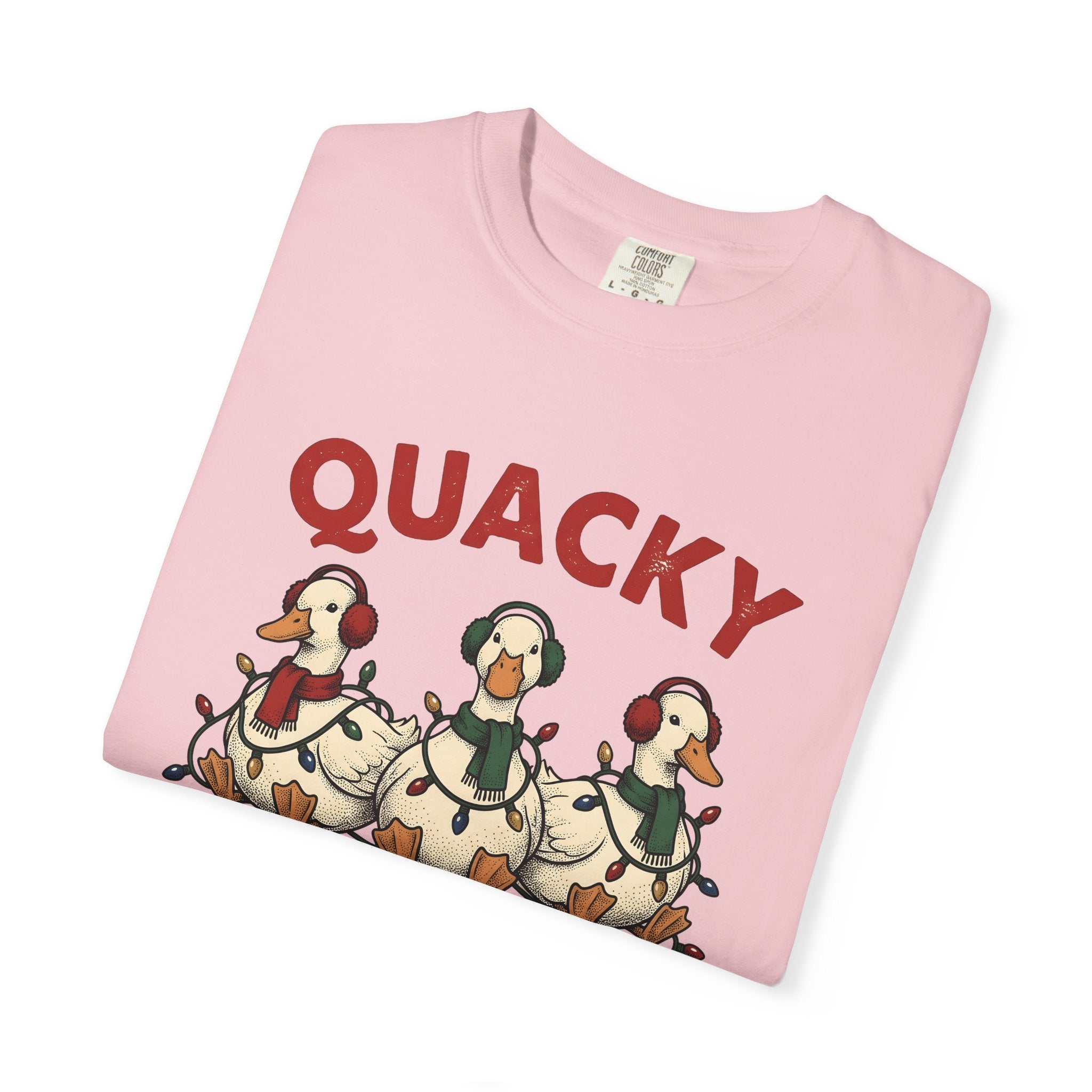 Duck Flock Shirt Christmas Wildlife Gift Women Retro Tee Ducks T-Shirt Xmas Fan Vintage Tshirt Animal Graphic Sketch String Lights Tshirt