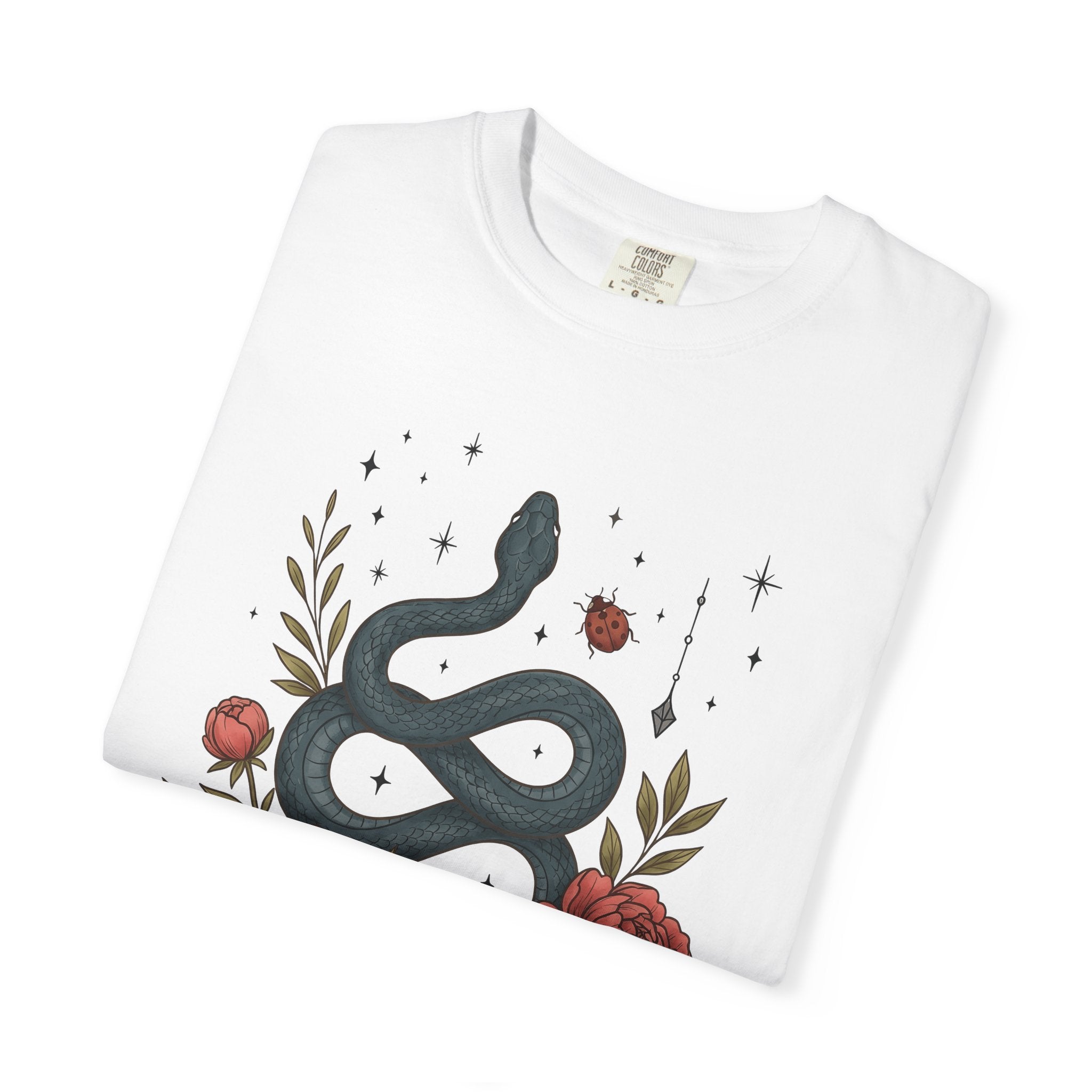 Serpent Bloom Shirt Boho Chic Esoteric Gift Women Traditional Tattoo Tee Snake T-Shirt Bohemian Enthusiast Tattooed Tshirt Mystic Graphic