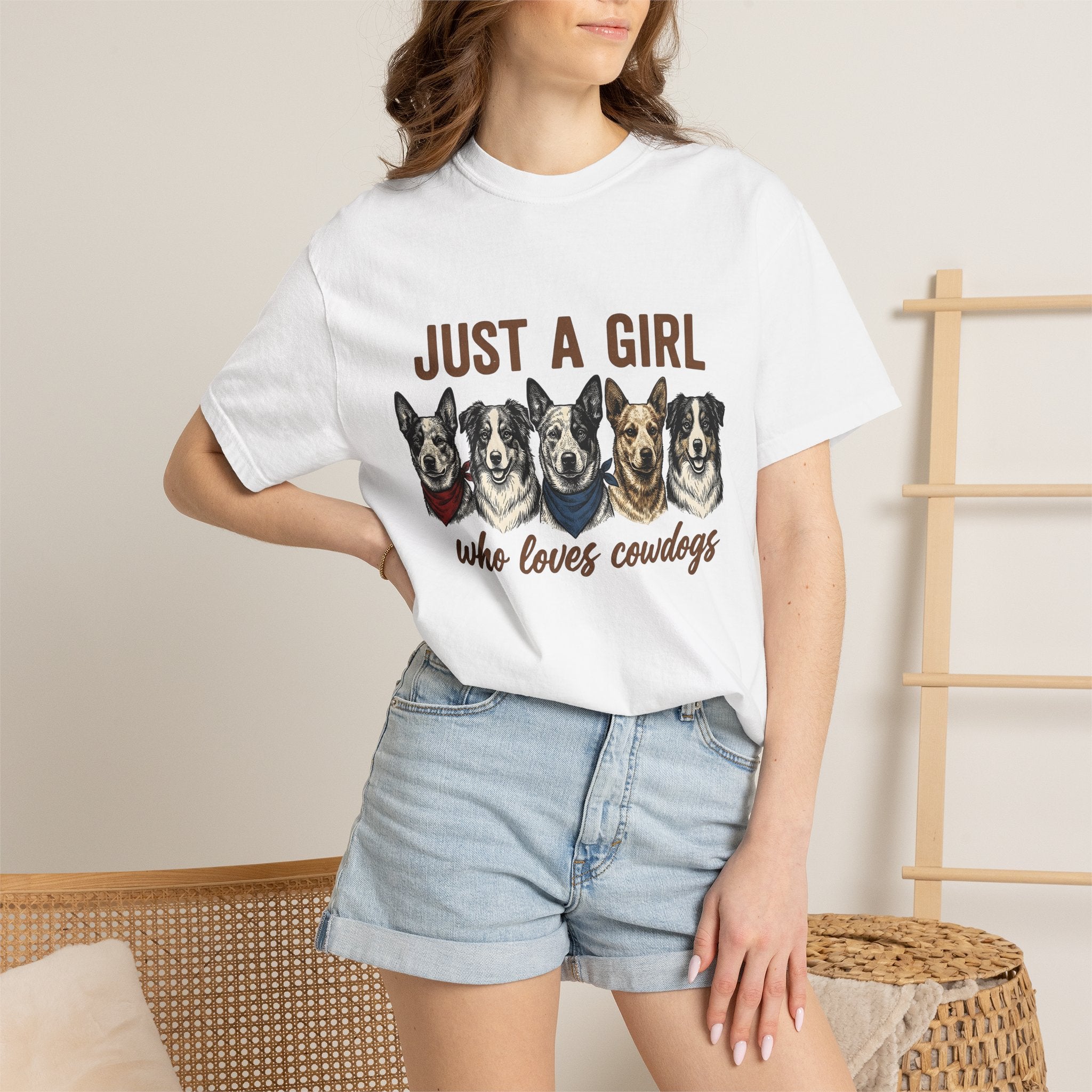 Farm Dogs Shirt Cowgirl Animal Gift Women Line Art Tee Farm Dogs T-Shirt Cowgirl Fan Illustrated Graphic Tshirt Hand Drawn Kerchief Tshirt