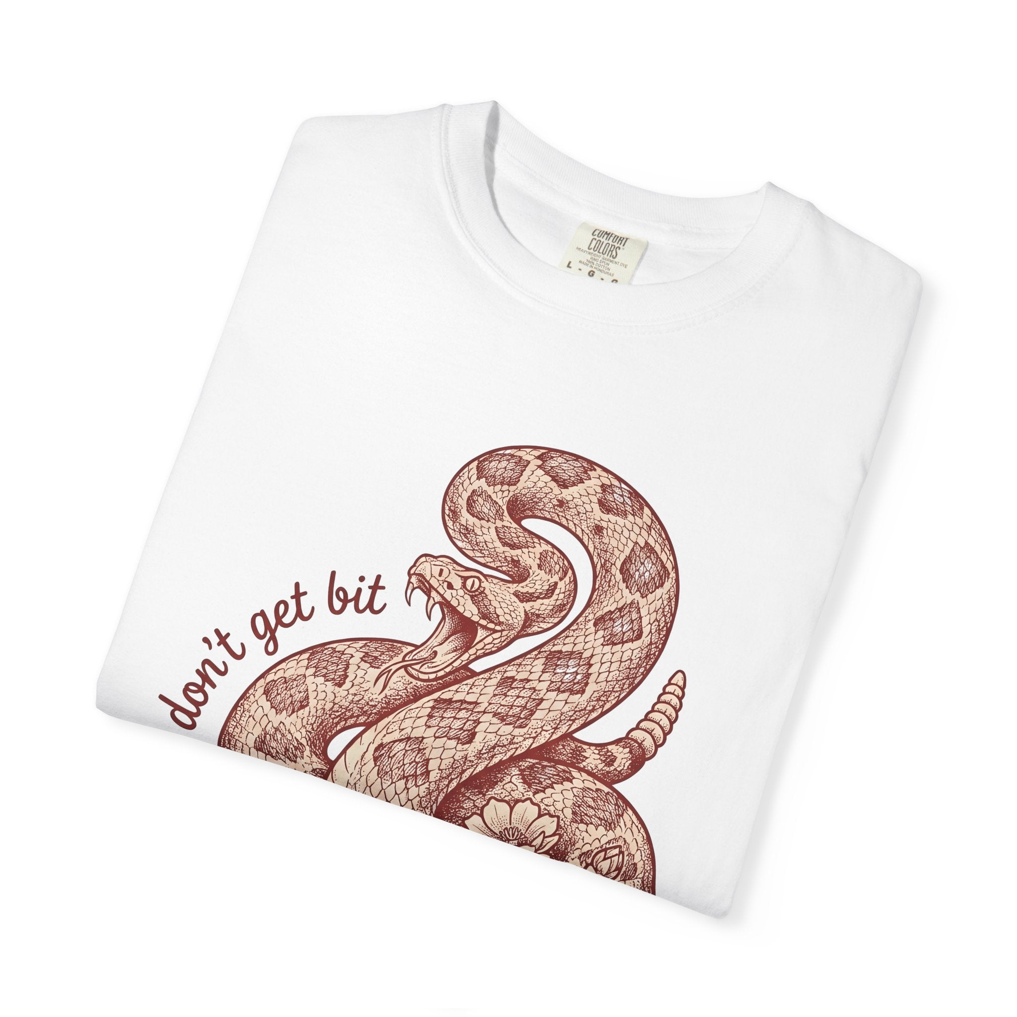 Rattlesnake Graphic Shirt Cowgirl Outdoors Gift Women Vintage Tee Snake T-Shirt Cowboy Fan Retro Tshirt Adventure Graphic Western Cactus