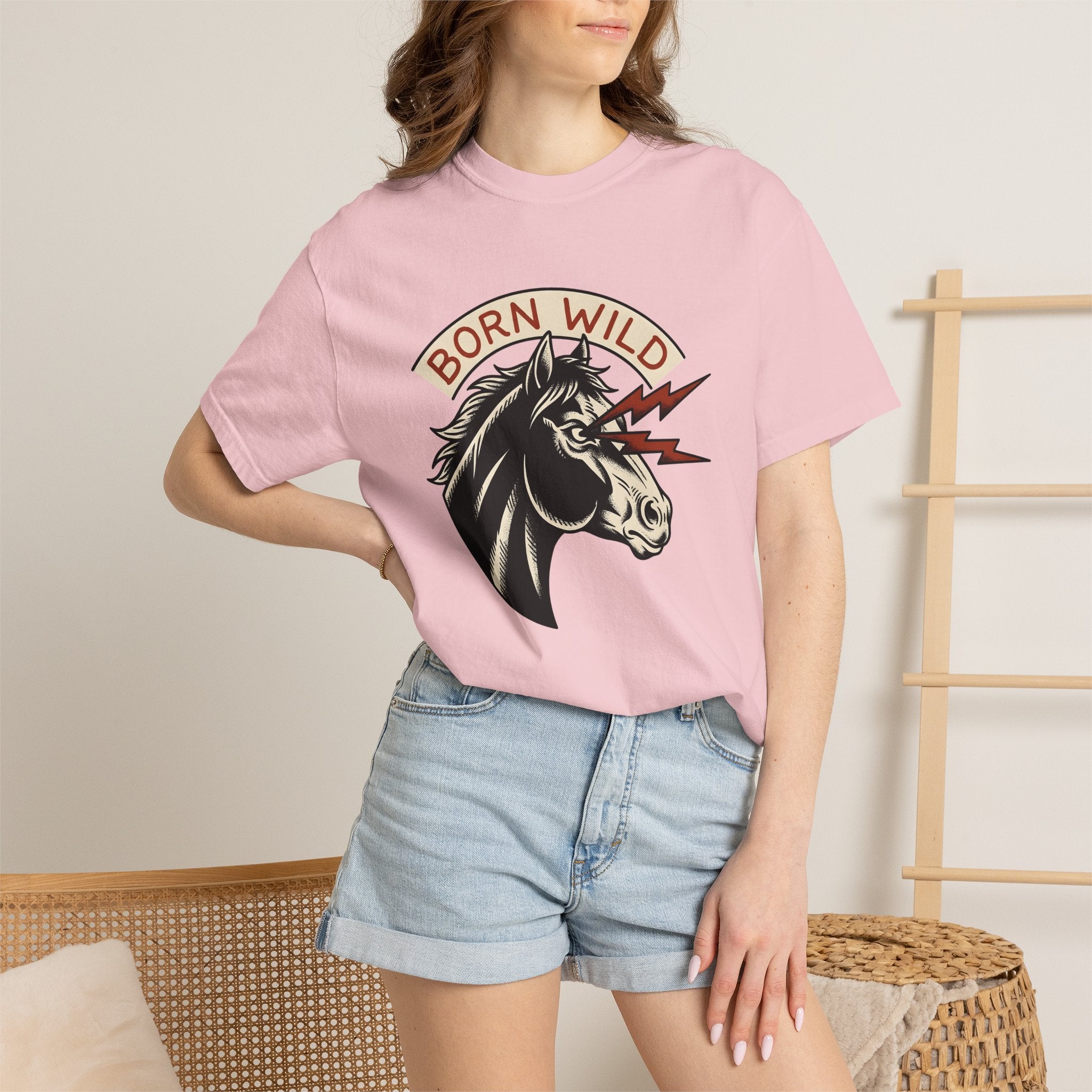 Horse Head Shirt Cowgirl Western Gift Women Vintage Tee Equine T-Shirt Rodeo Fan Cowboy Tshirt Western Graphic Retro Lightning Bolts Tshirt
