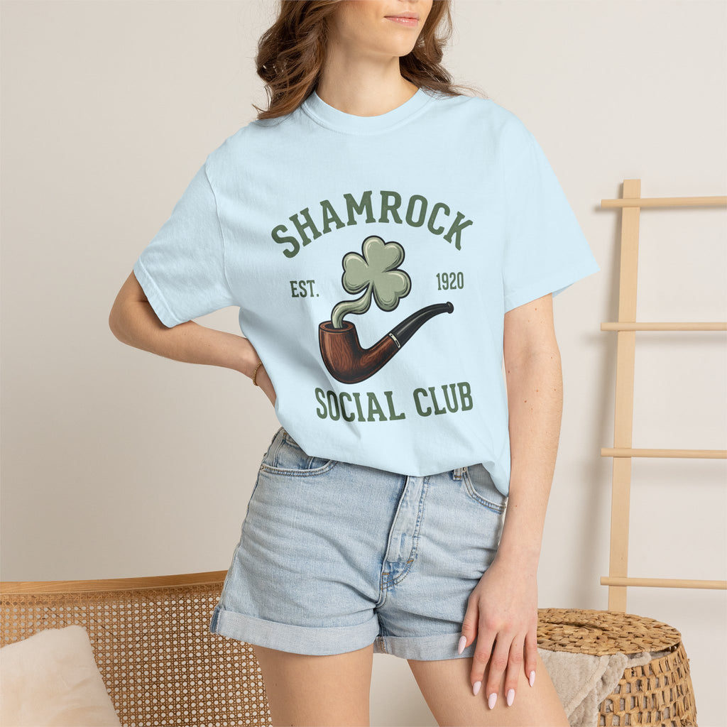 Shamrock Pipe Shirt St Patrick's Day Irish Gift Women Vintage Tee Weed Pipe T-Shirt St Patricks Fan Distressed Tshirt Celtic Graphic Retro