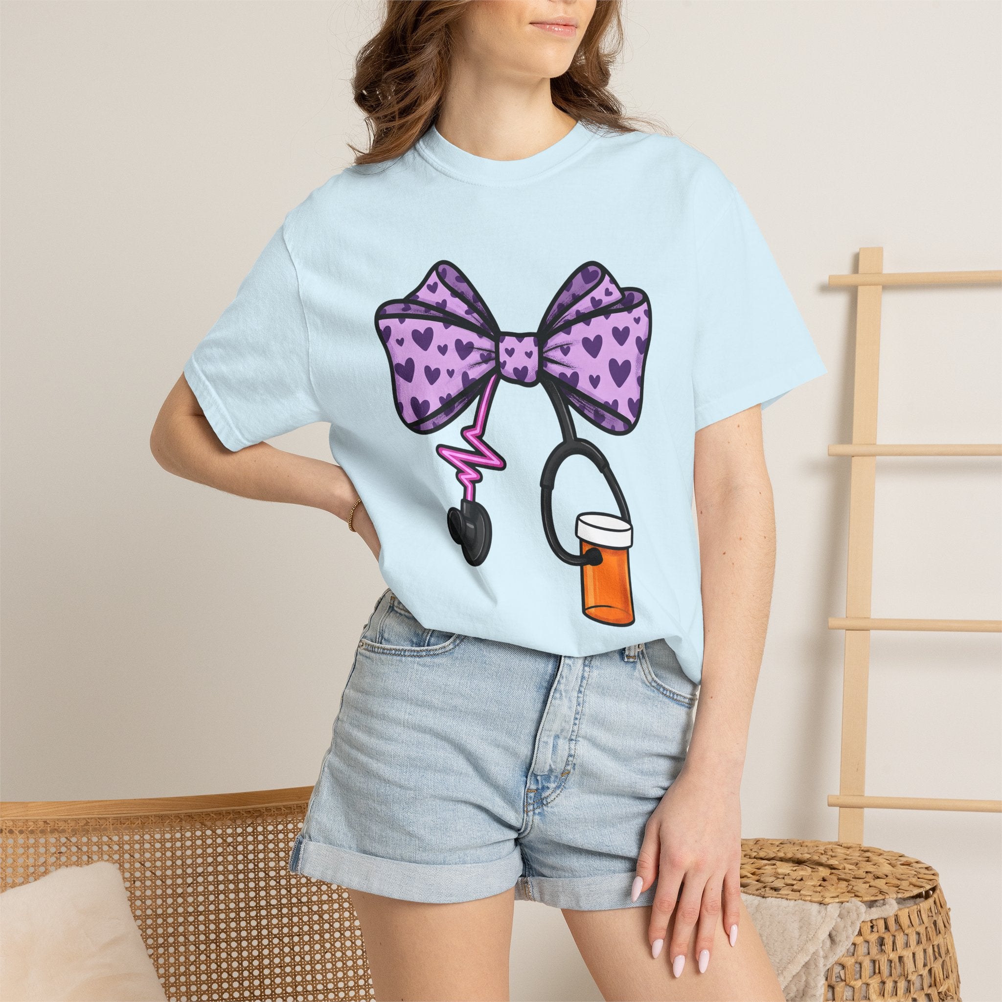 Heart Bow Stethoscope Shirt Nurses Clinic Gift Women Illustration Tee Stethoscopes T-Shirt Nurse Enthusiast Medical Tshirt Hospital Graphic