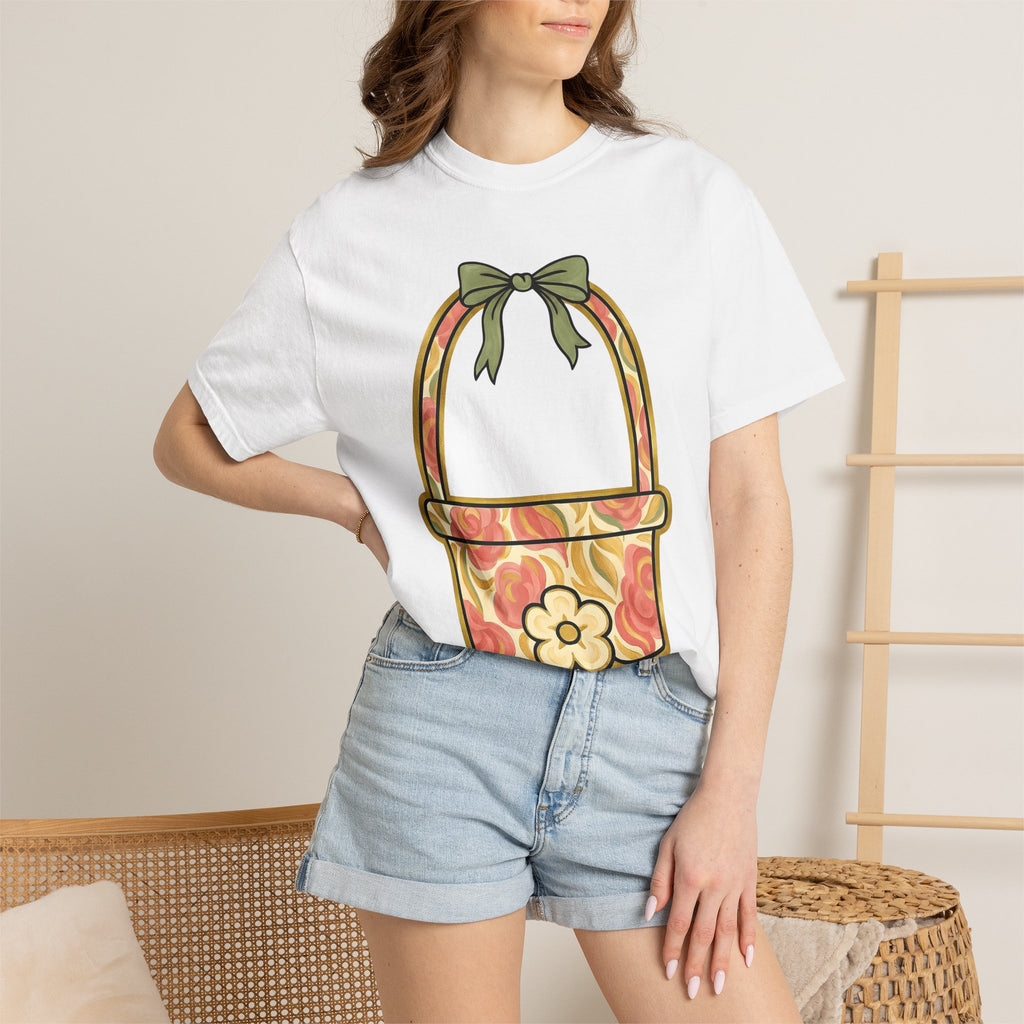 Flower Bouquet Shirt Easter Botany Gift Women Indie Tee Floral Arrangement T-Shirt Spring Fan Floral Design Botanical Graphic Vintage Tie
