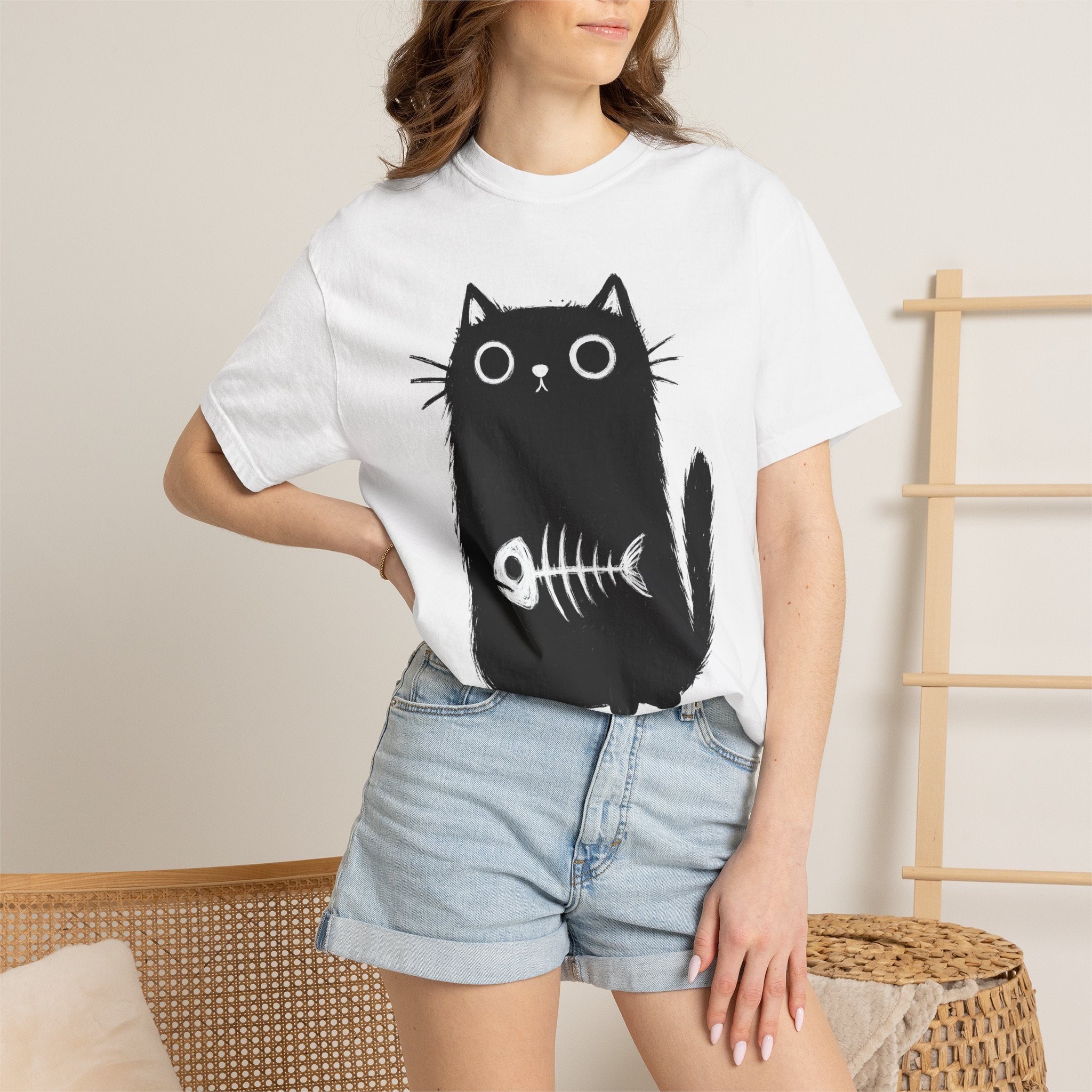 Black Kitten Shirt Cat Alternative Gift Women Hand Drawn Tee Kitten T-Shirt Cat Fan Illustrated Tshirt Punk Graphic Simple Fish Bone Tshirt