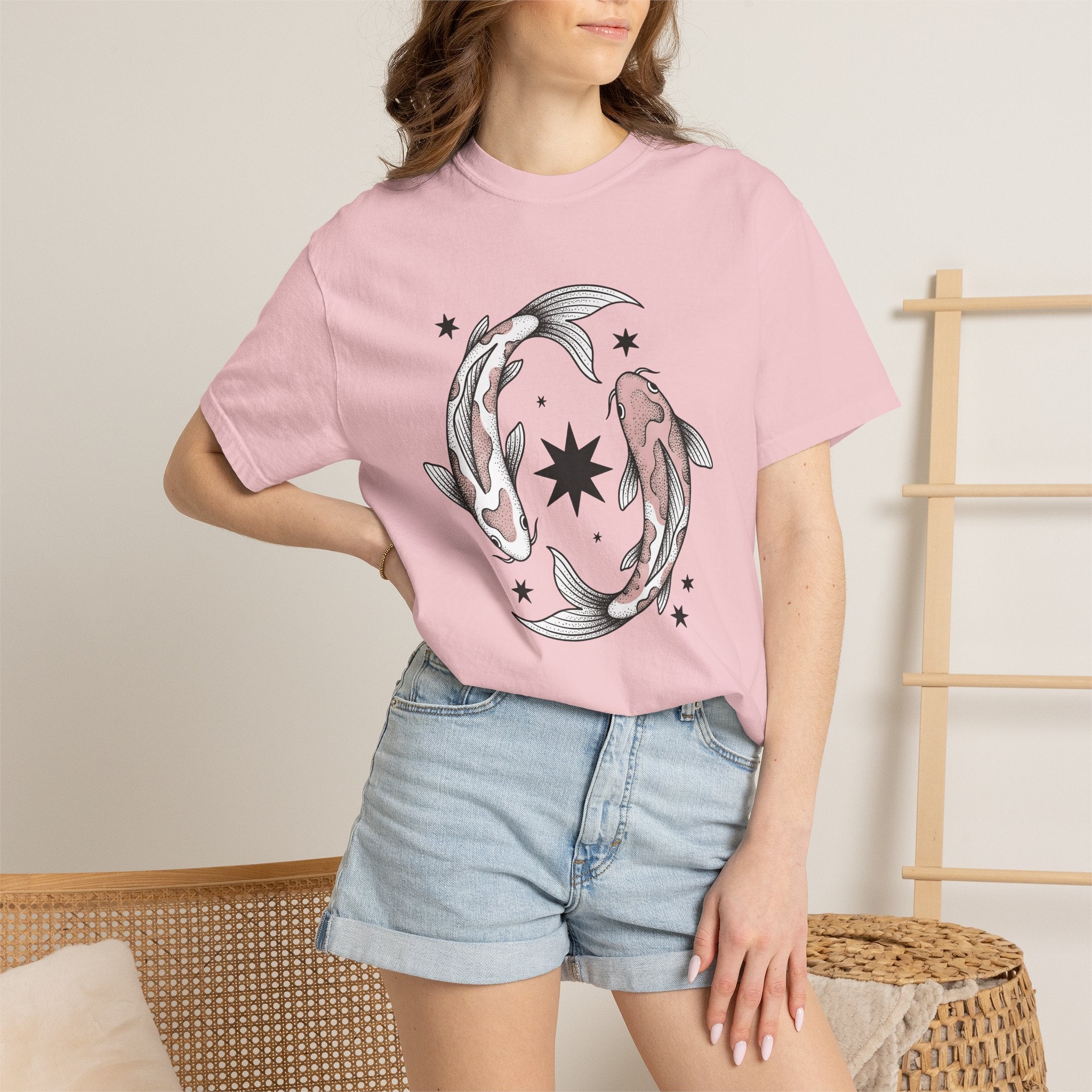 Koi Fish Shirt Animals Astrology Gift Women Neo Traditional Tee Carp T-Shirt Pet Fan Japanese Tshirt Zodiac Graphic Line Art Star Symbols