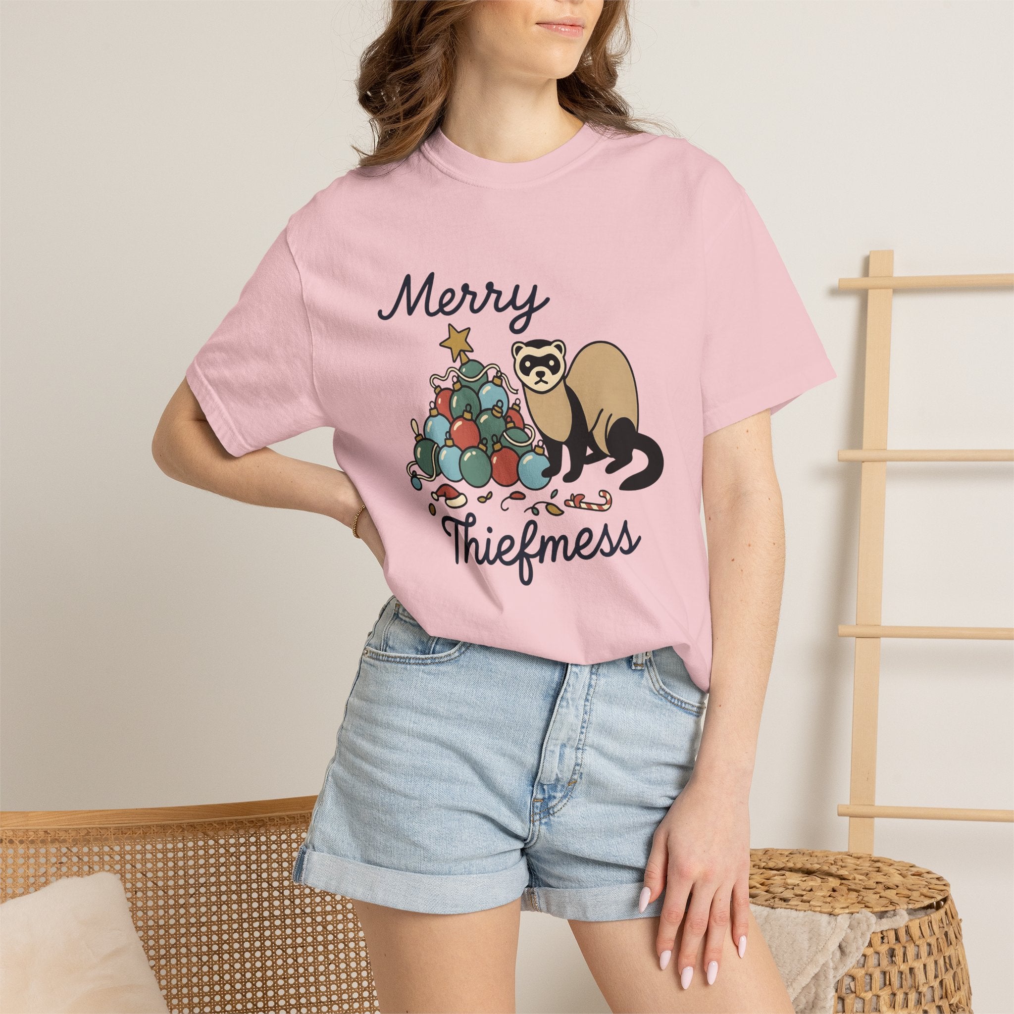 Ferret Illustration Shirt Christmas Pet Gift Women Cute Tee Weasel T-Shirt Xmas Fan Ferret Graphic Cute Tshirt Simple Holiday Baubles Tshirt