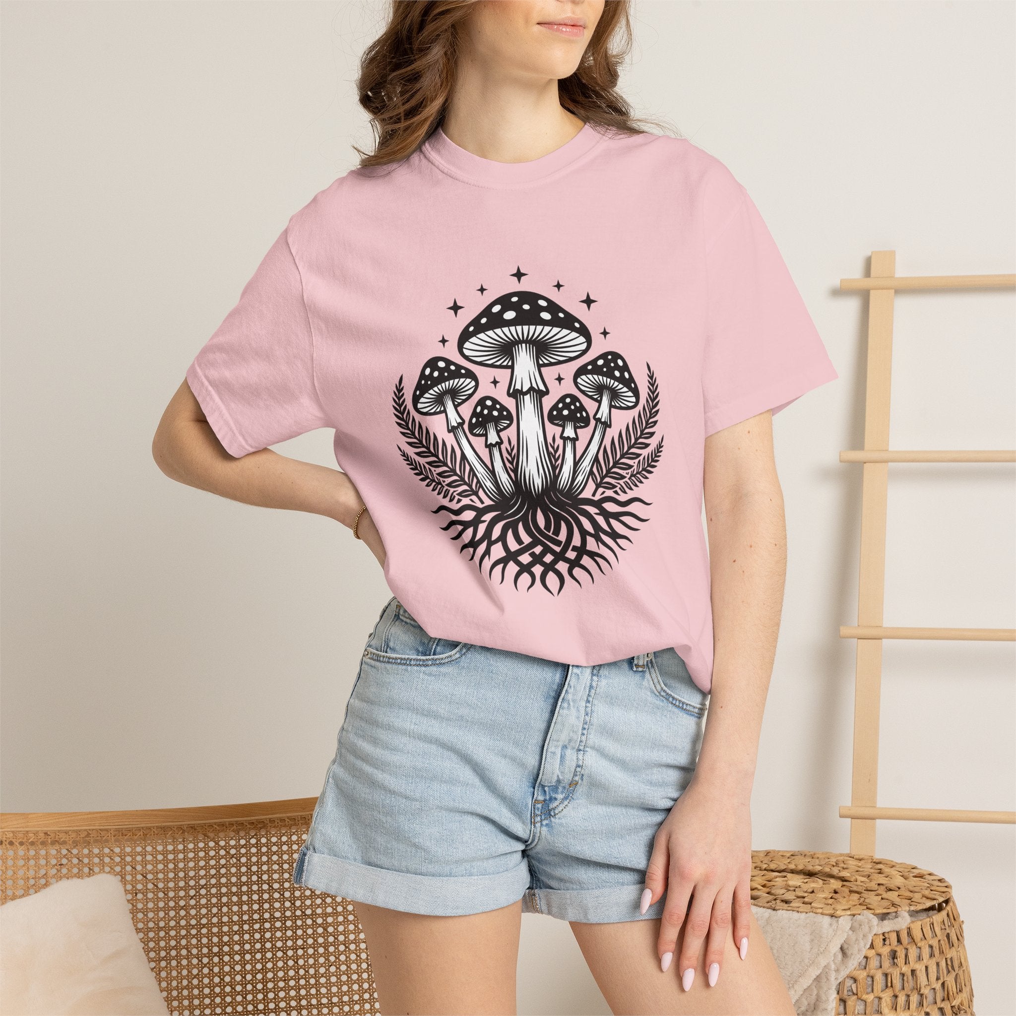 Mushroom Group Shirt Boho Chic Outdoors Gift Women Gypsy Tee Fungus T-Shirt Bohemian Fan Tribal Tshirt Nature Graphic Retro Leaf Tshirt