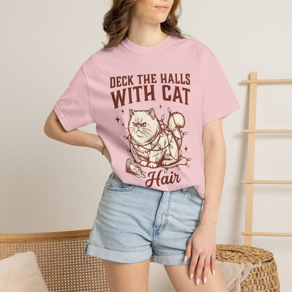 Grumpy Feline Shirt Cat Winter Gift Women Distressed Tee Cat T-Shirt Cat Fan Vintage Tshirt Christmas Graphic Doodle Festive Lights Tshirt