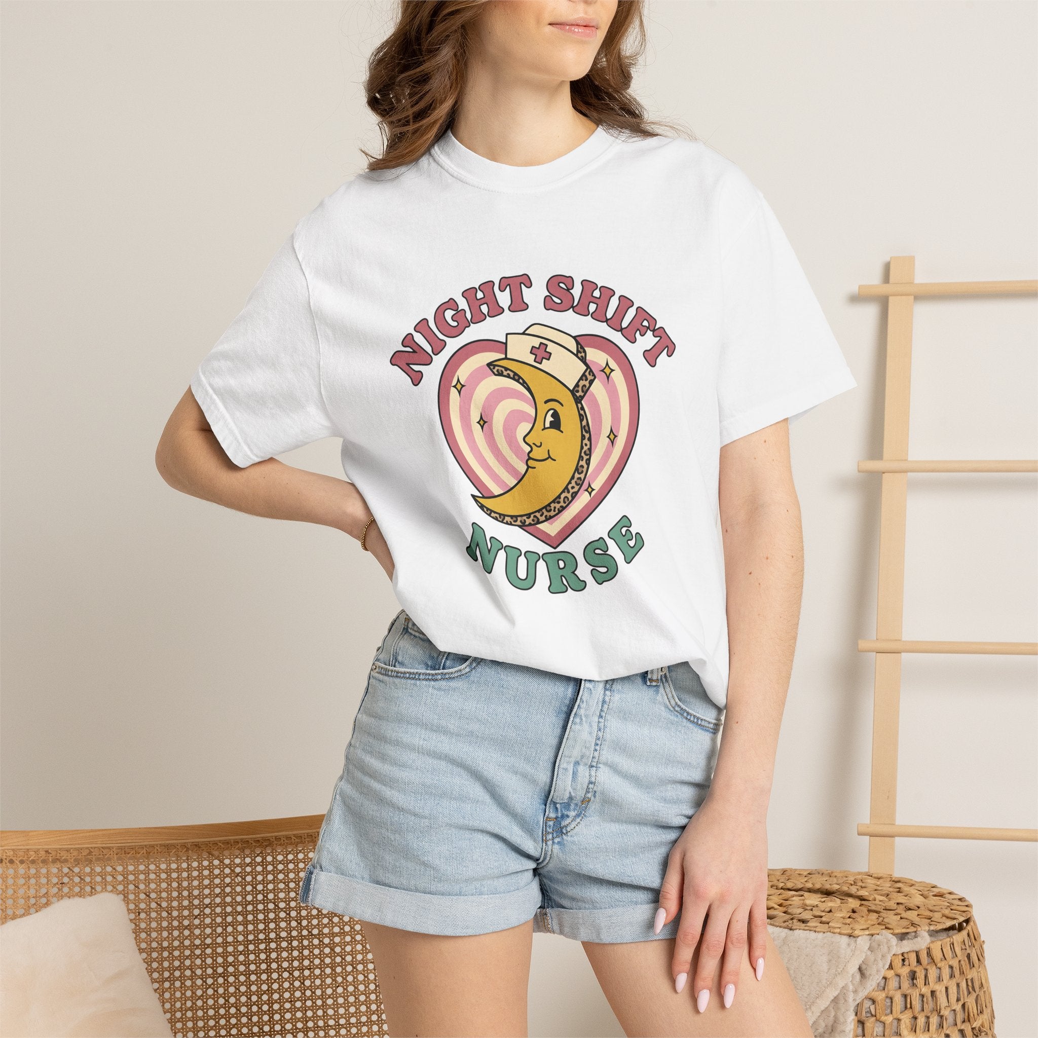 Moon Caregiver Shirt Nurse Gratitude Gift Women Comic Tee Lunar Caregiver T-Shirt Nursing Enthusiast Cartoon Tshirt Appreciation Graphic