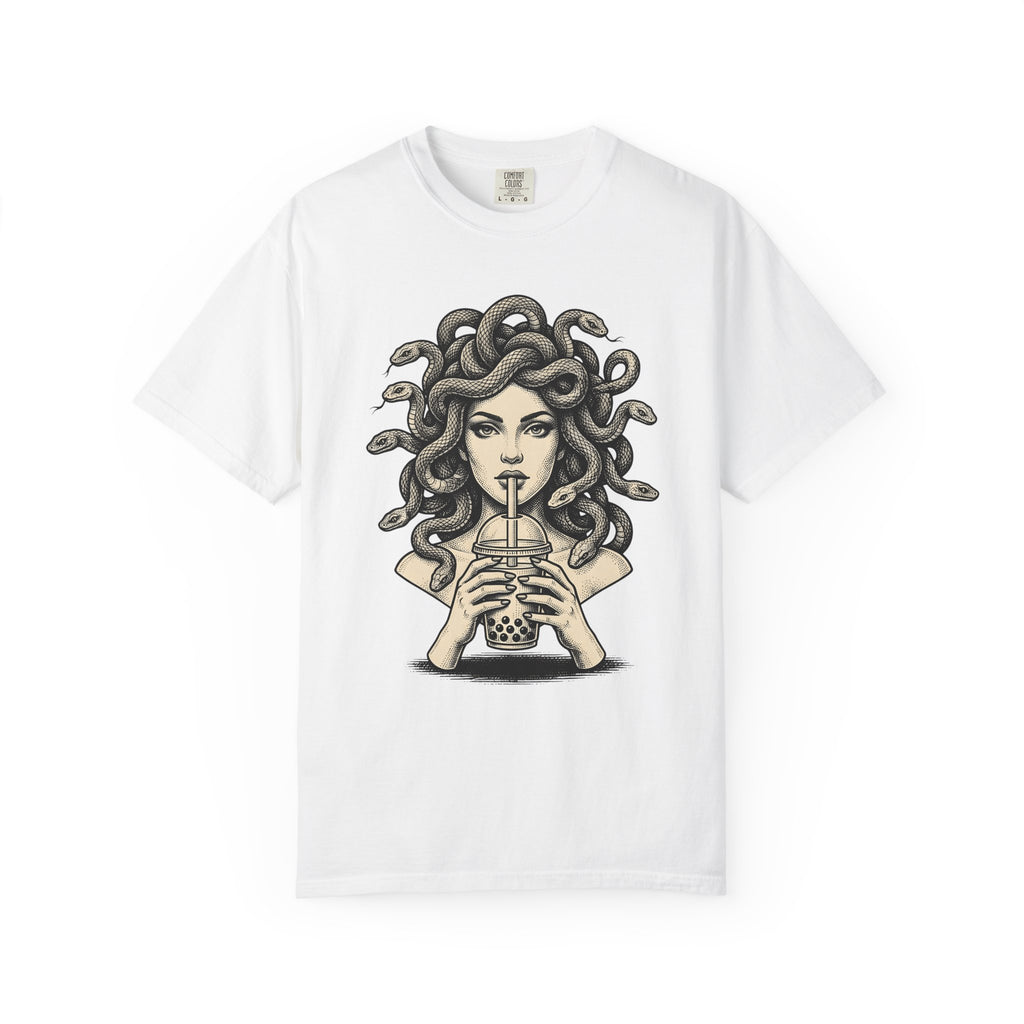 Medusa Boba Tea Shirt Drinks Mythology Gift Women Tattoo Tee Boba T-Shirt Beverage Fan Ink Tshirt Mythological Graphic Vintage Snakes Tshirt