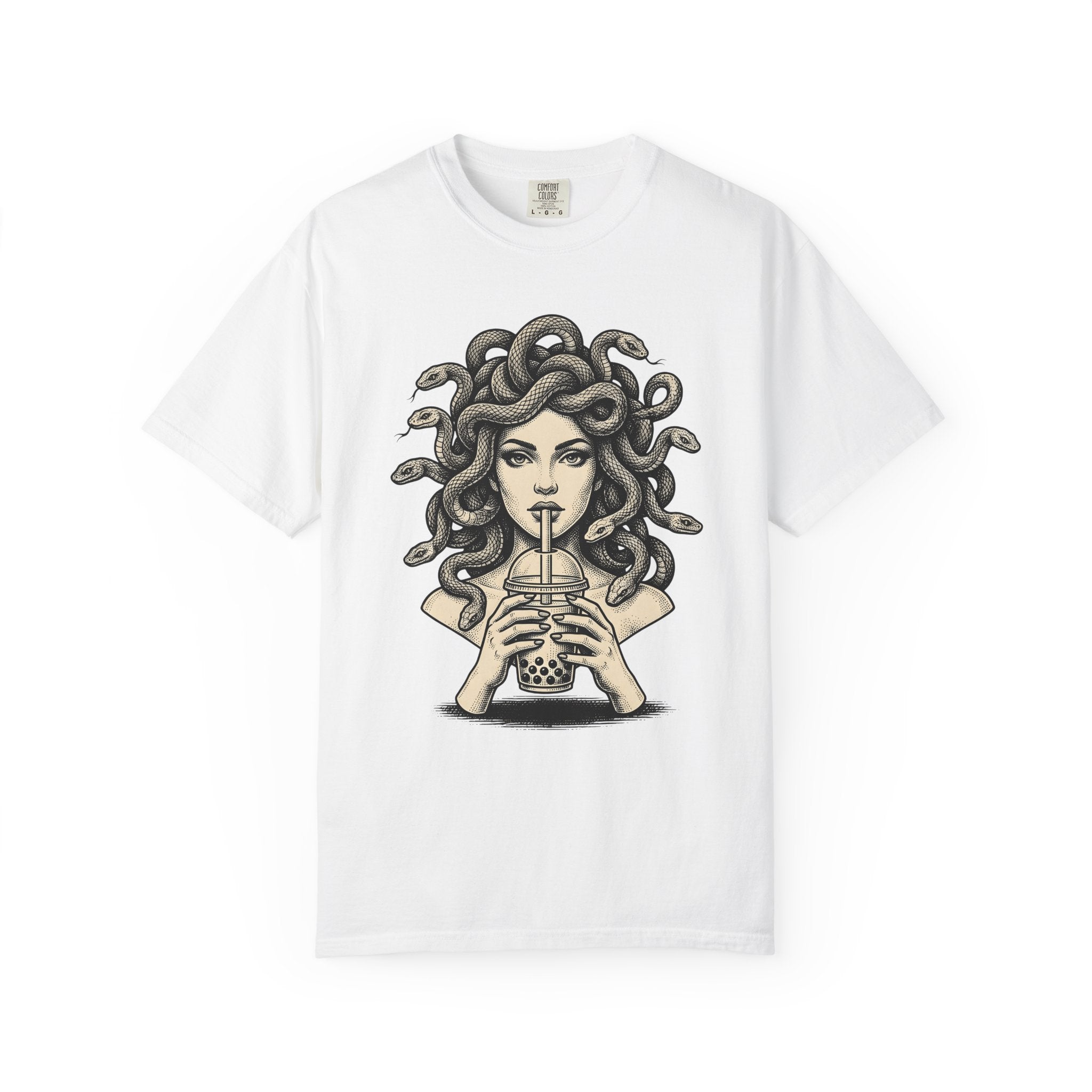 Medusa Boba Tea Shirt Drinks Mythology Gift Women Tattoo Tee Boba T-Shirt Beverage Fan Ink Tshirt Mythological Graphic Vintage Snakes Tshirt