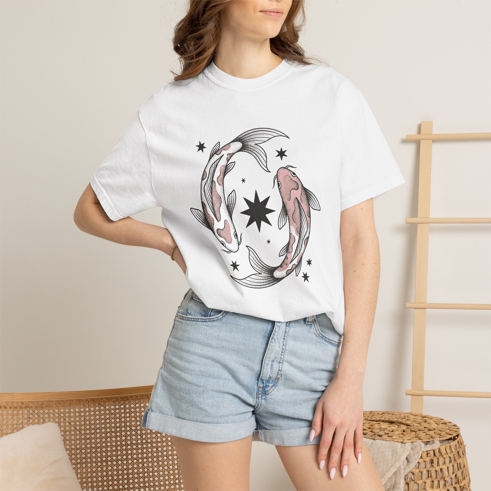 Koi Fish Shirt Animals Astrology Gift Women Neo Traditional Tee Carp T-Shirt Pet Fan Japanese Tshirt Zodiac Graphic Line Art Star Symbols